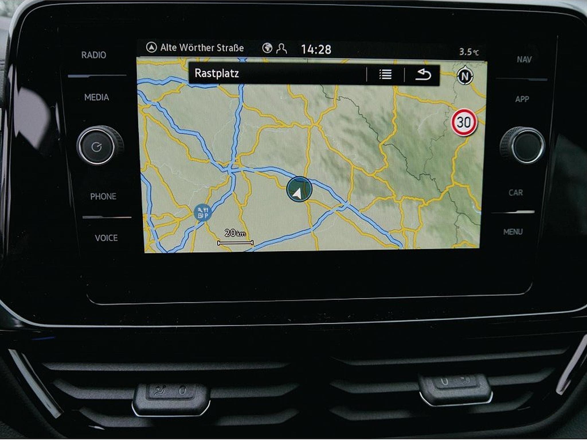 VW T-Roc (2026) - Photo 15