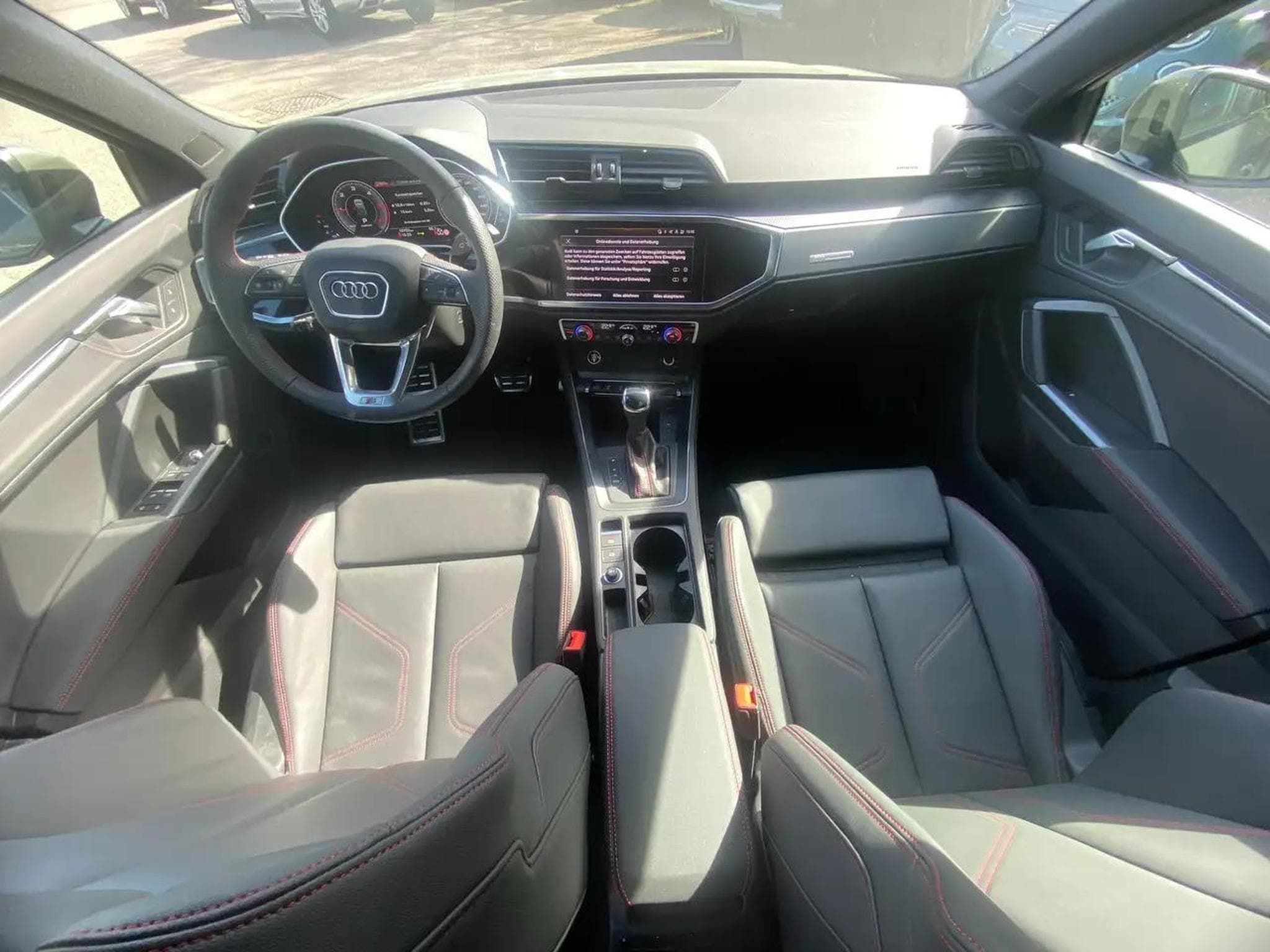 Audi Q3 (2025) - Photo 7