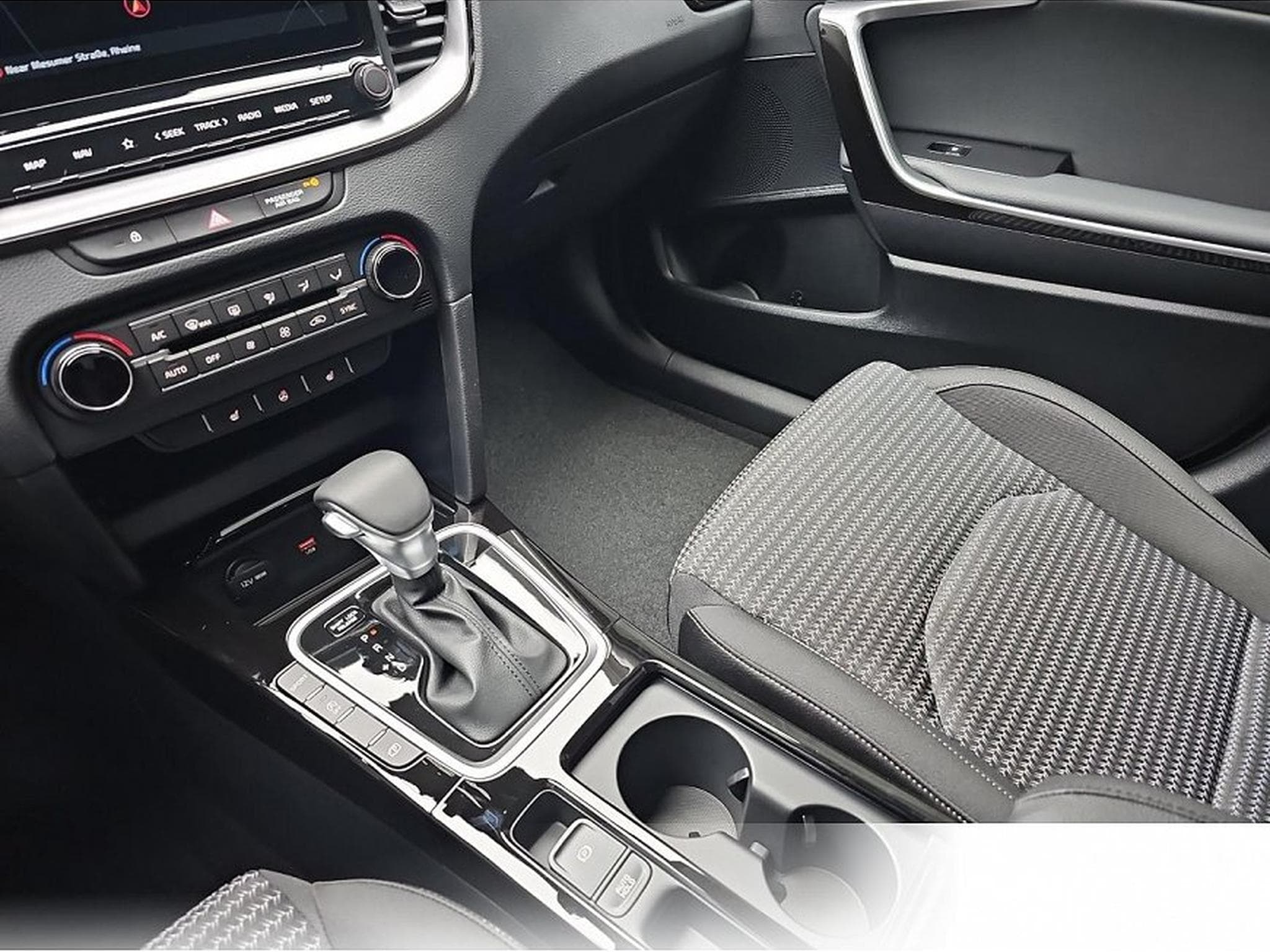 Kia Ceed (2026) - Foto 11