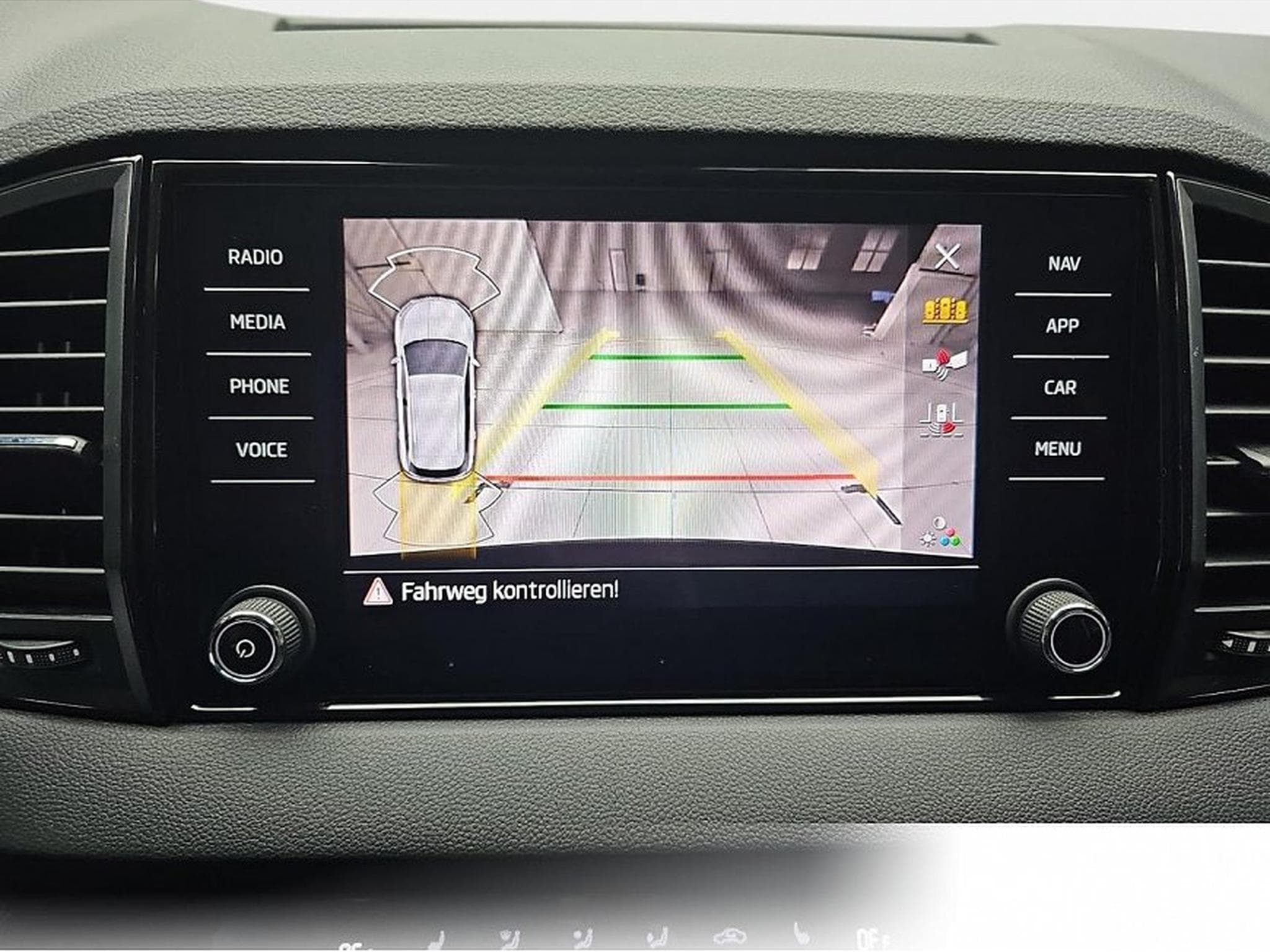 Skoda Karoq (2026) - Photo 9