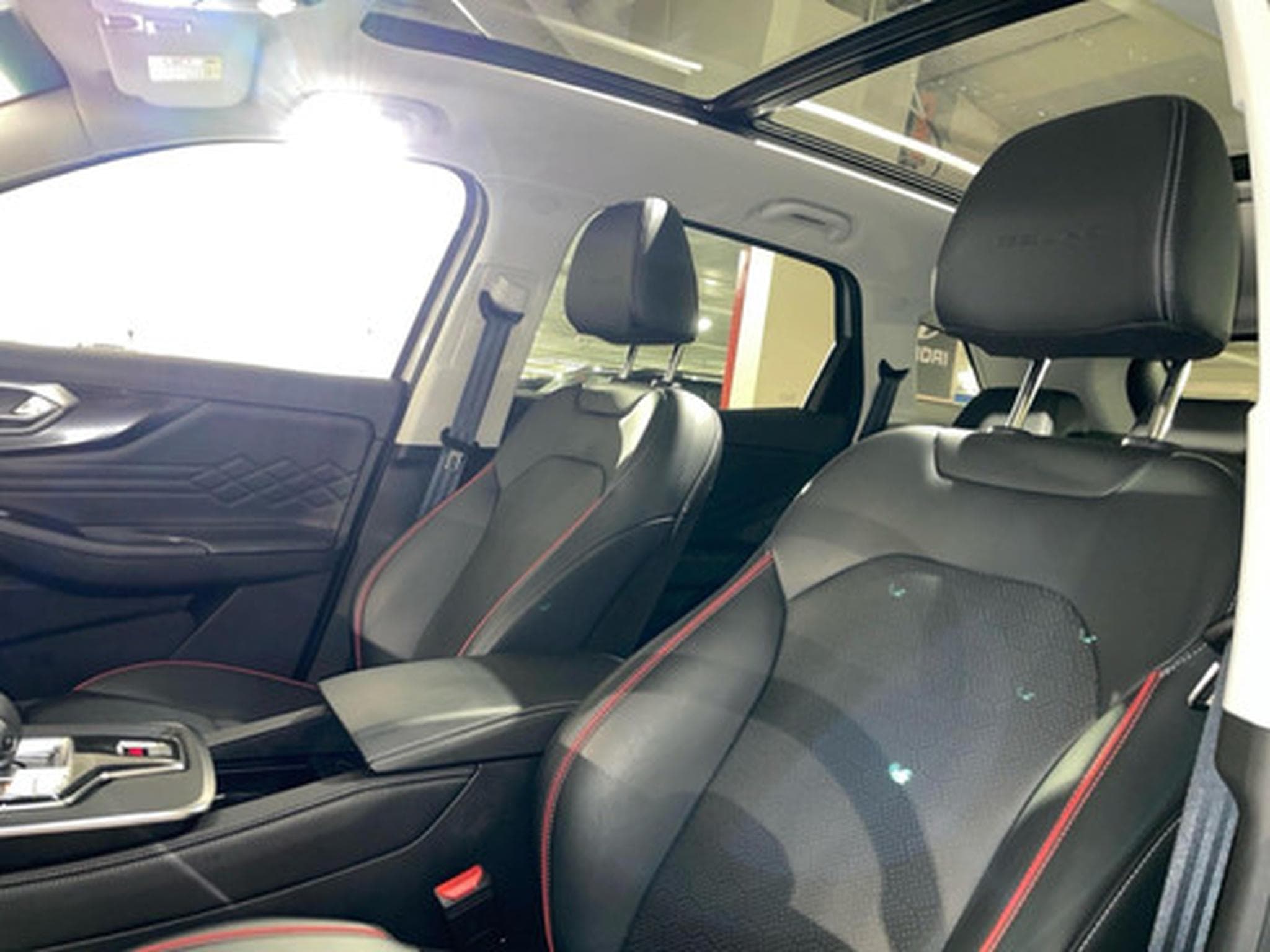 Baic X75 1.5T LPG DCT (2026) - Foto 13