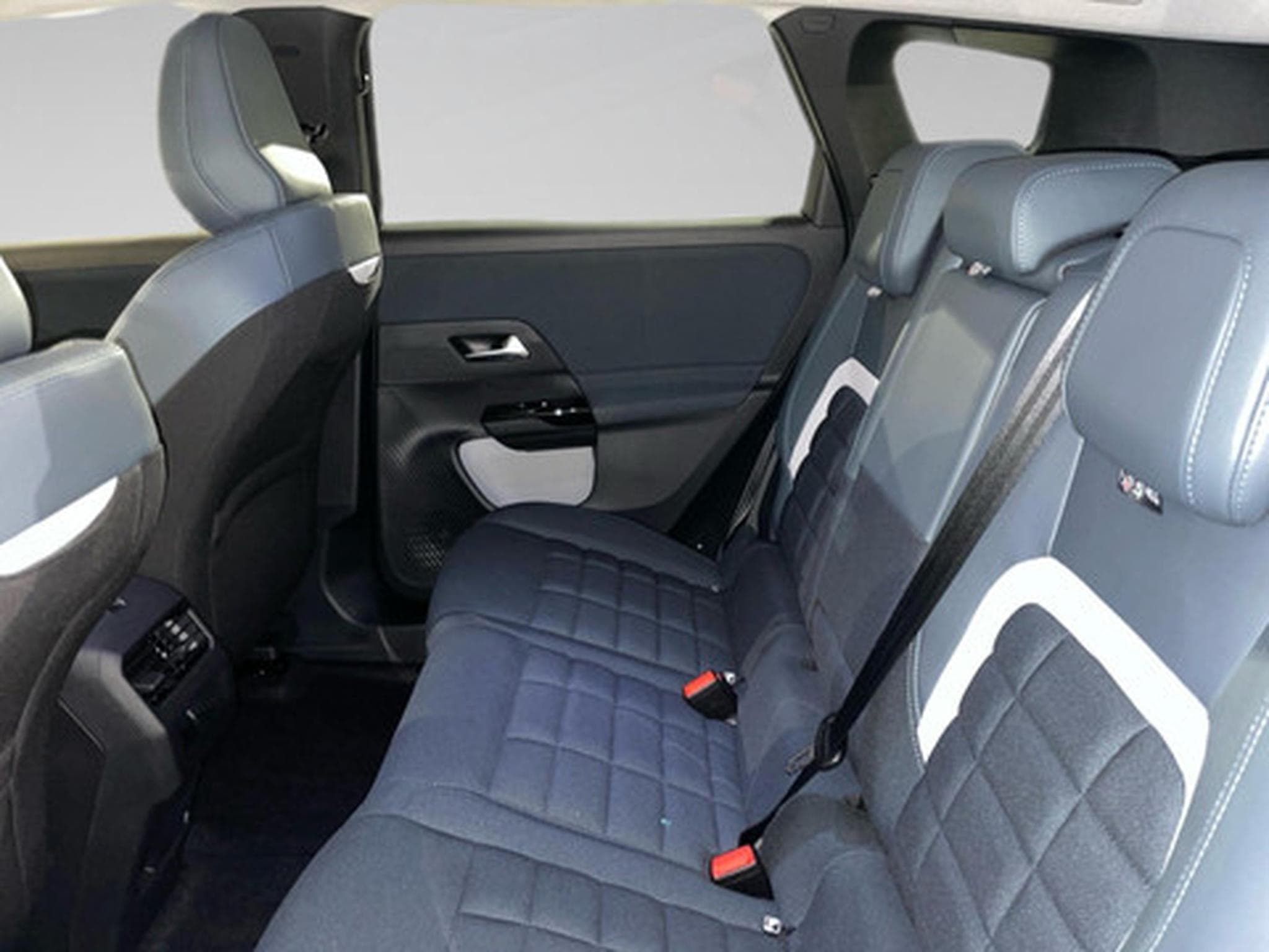 Citroën C5 Aircross Hybrid 136 e-DSC6 (2026) - Foto 11