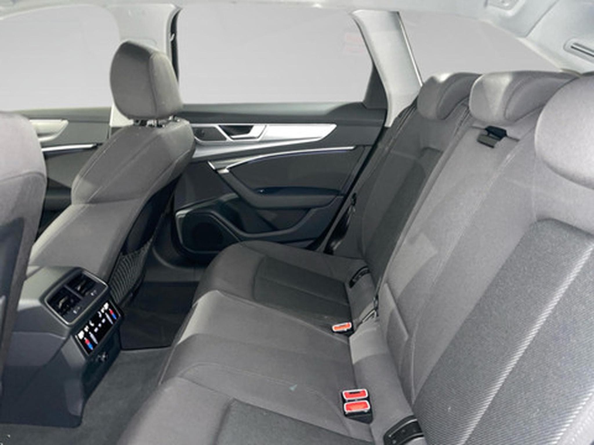 Audi A6 Avant 40 TDI quattro S tronic Sport (2026) - Foto 11