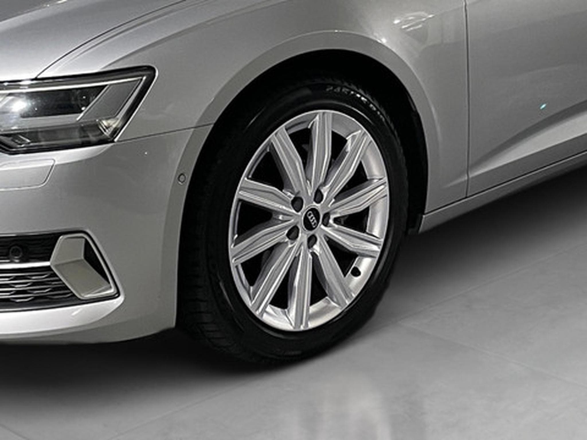 Audi A6 Avant 40 TDI quattro S tronic Sport (2026) - Foto 20