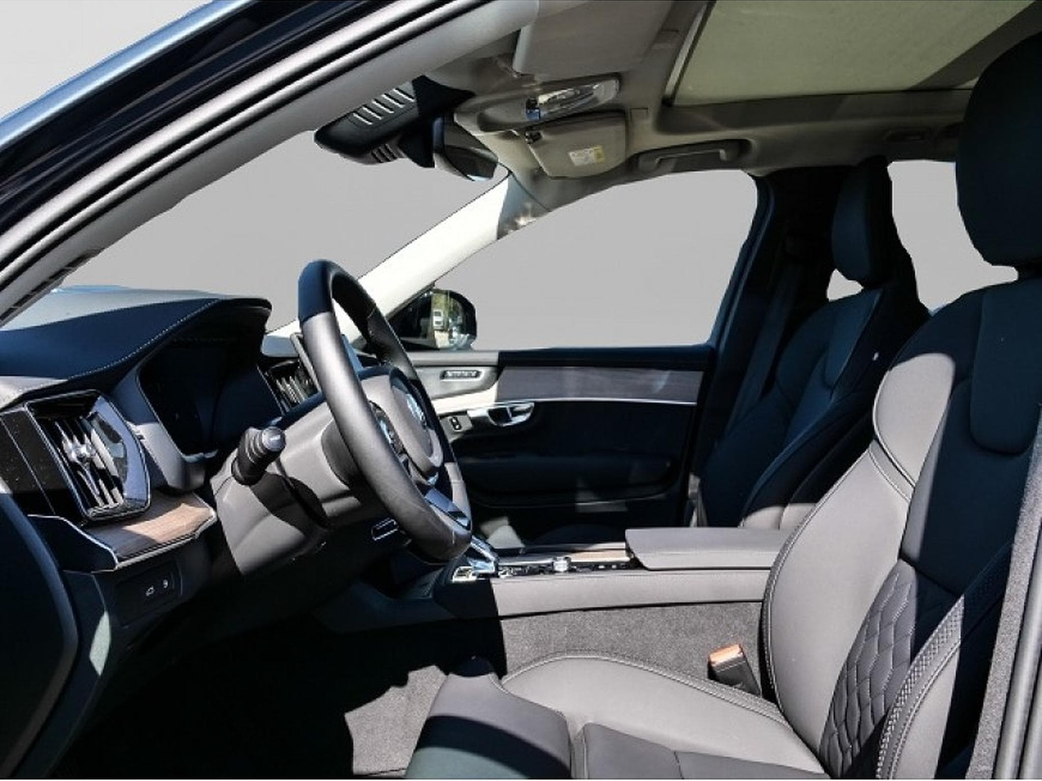 Volvo XC90 (2025) - Photo 3