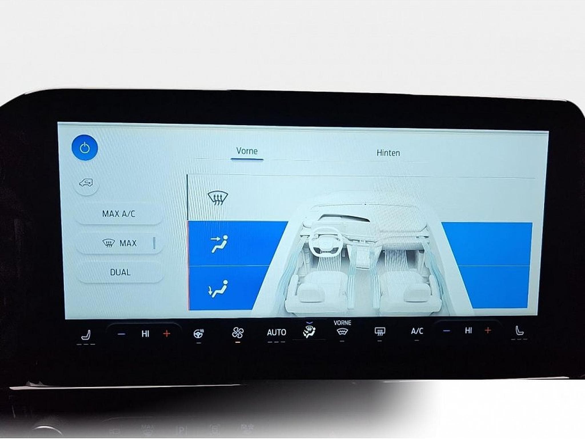 Ford Tourneo (2026) - Photo 10