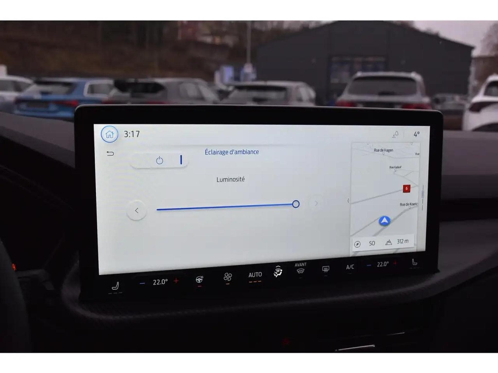 Ford Kuga (2025) - Photo 18