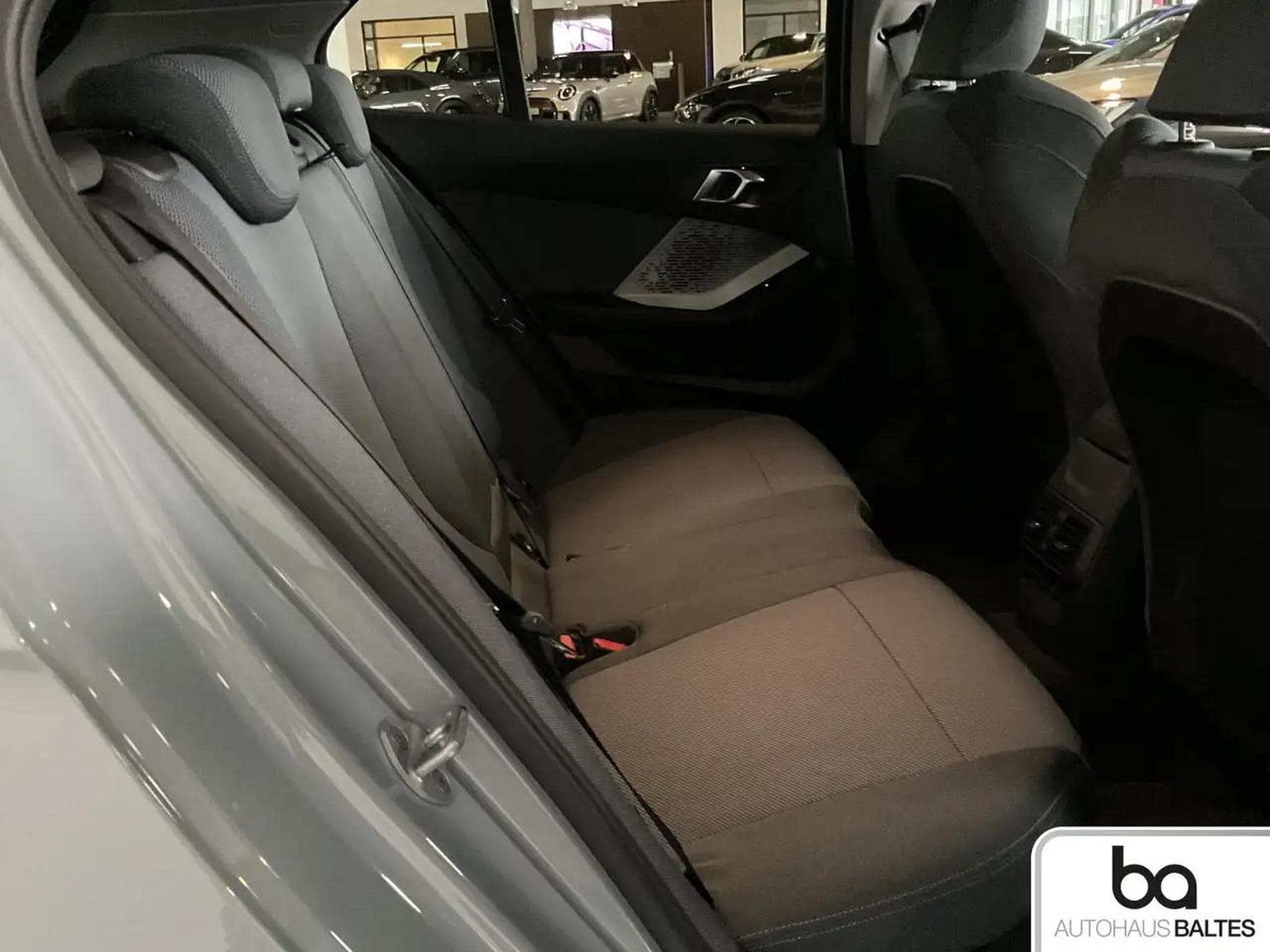 BMW 116 (2025) - Photo 8