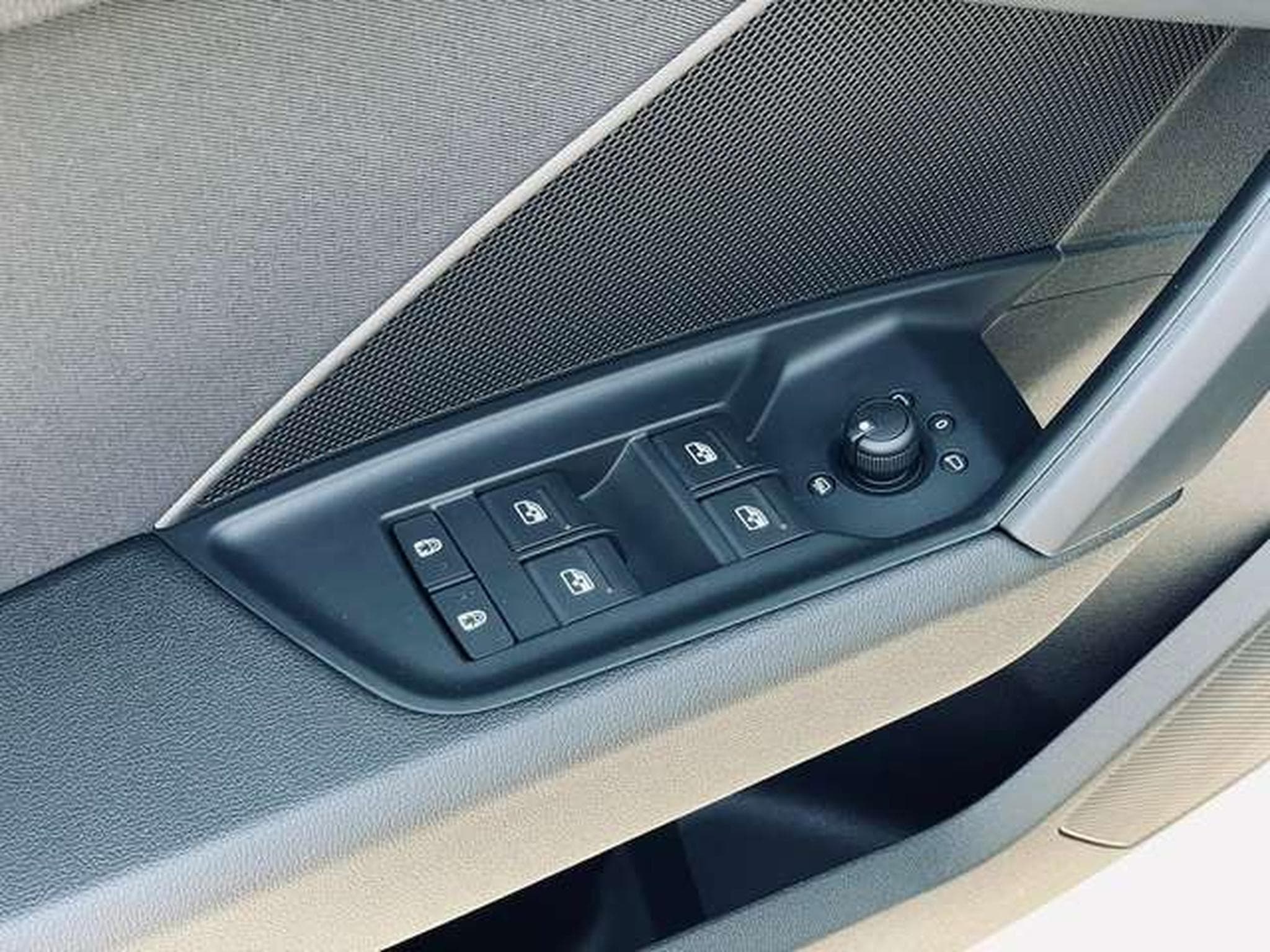 Audi A3 A3 Sportback 30 TFSI Business Edition Attraction Str. (2022) - Photo 12