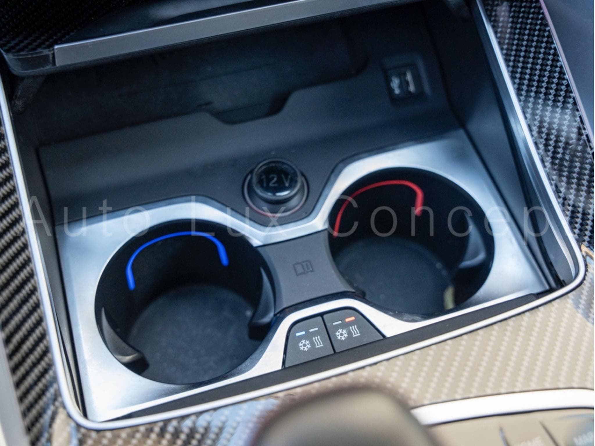 BMW X6M Competition (2020) - Photo 12