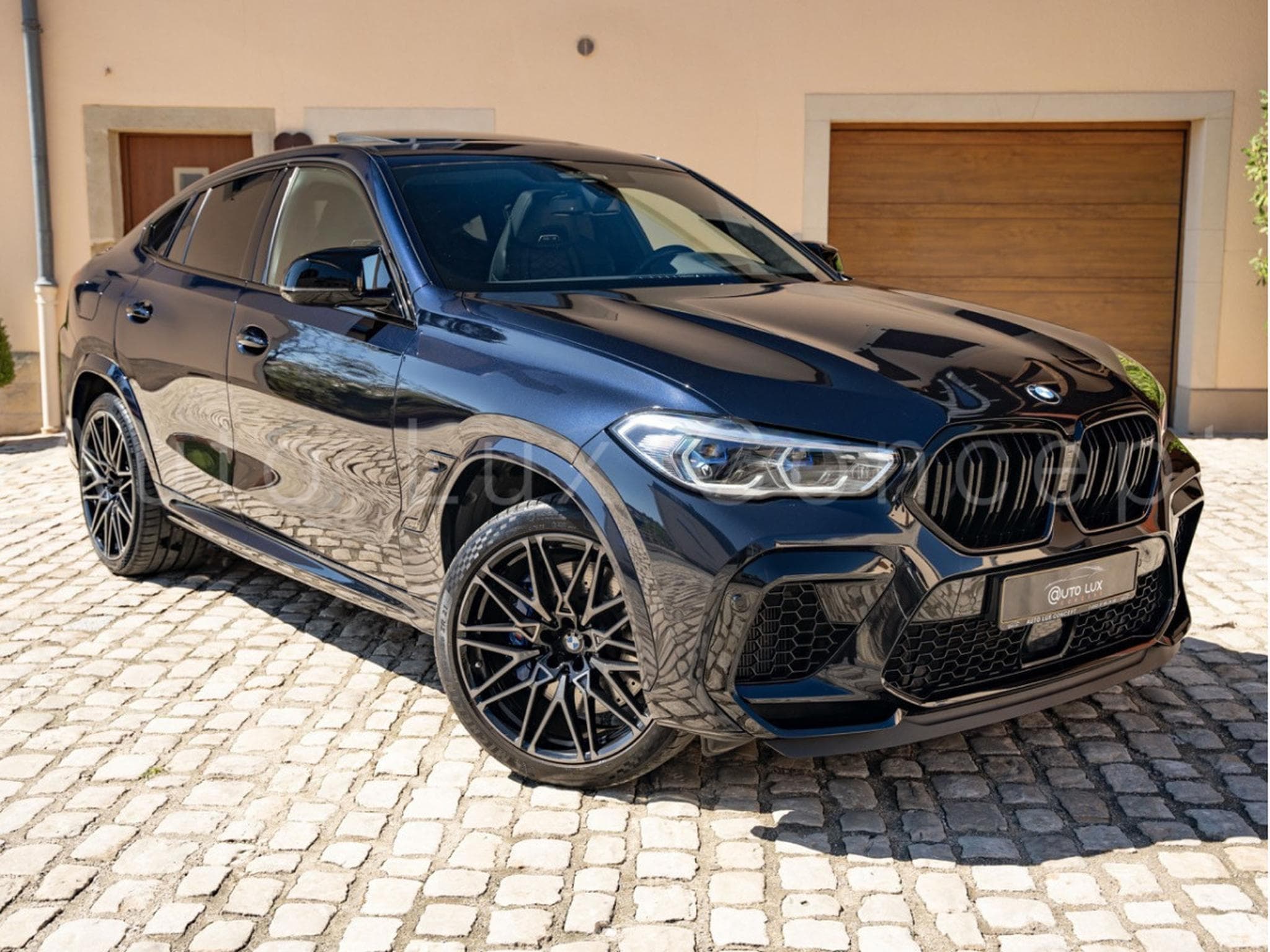 BMW X6M Competition (2020) - Photo 2