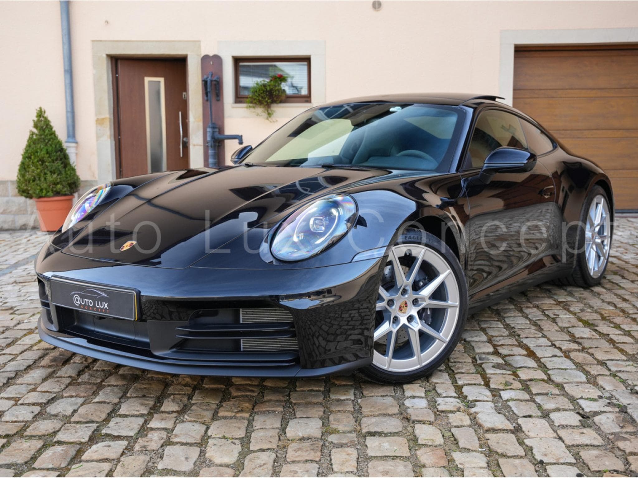 Porsche 911 911 Carrera (2025) - Photo 1