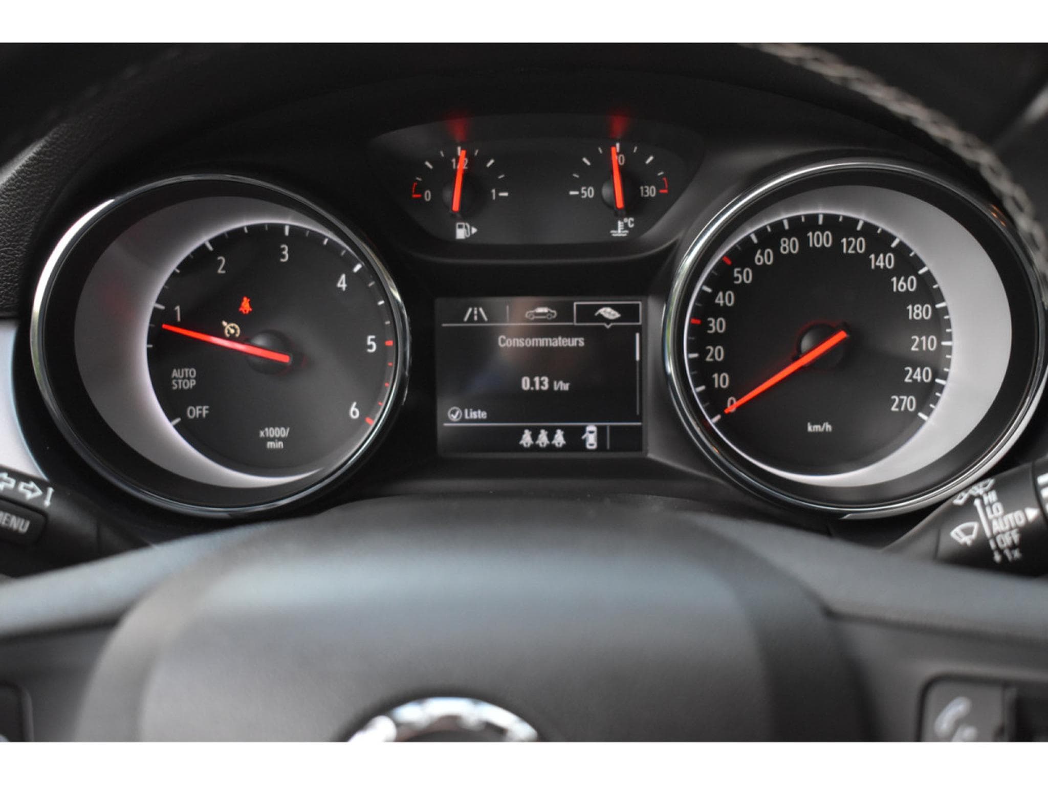 Opel Astra 1,6 CDTi 110 Ecotec Edition Business (2018) - Photo 15