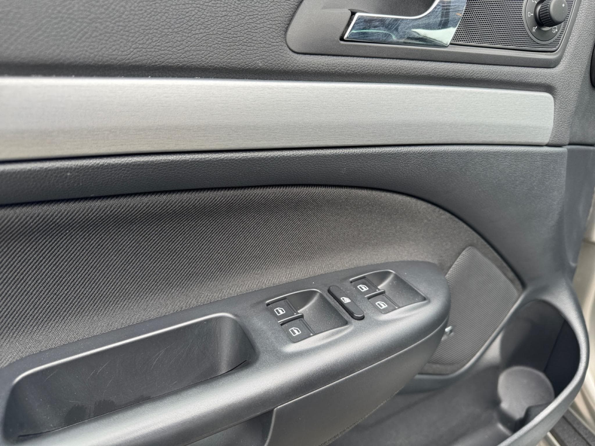 Skoda Octavia 2.0 CR TDi Scout (2012) - Photo 11