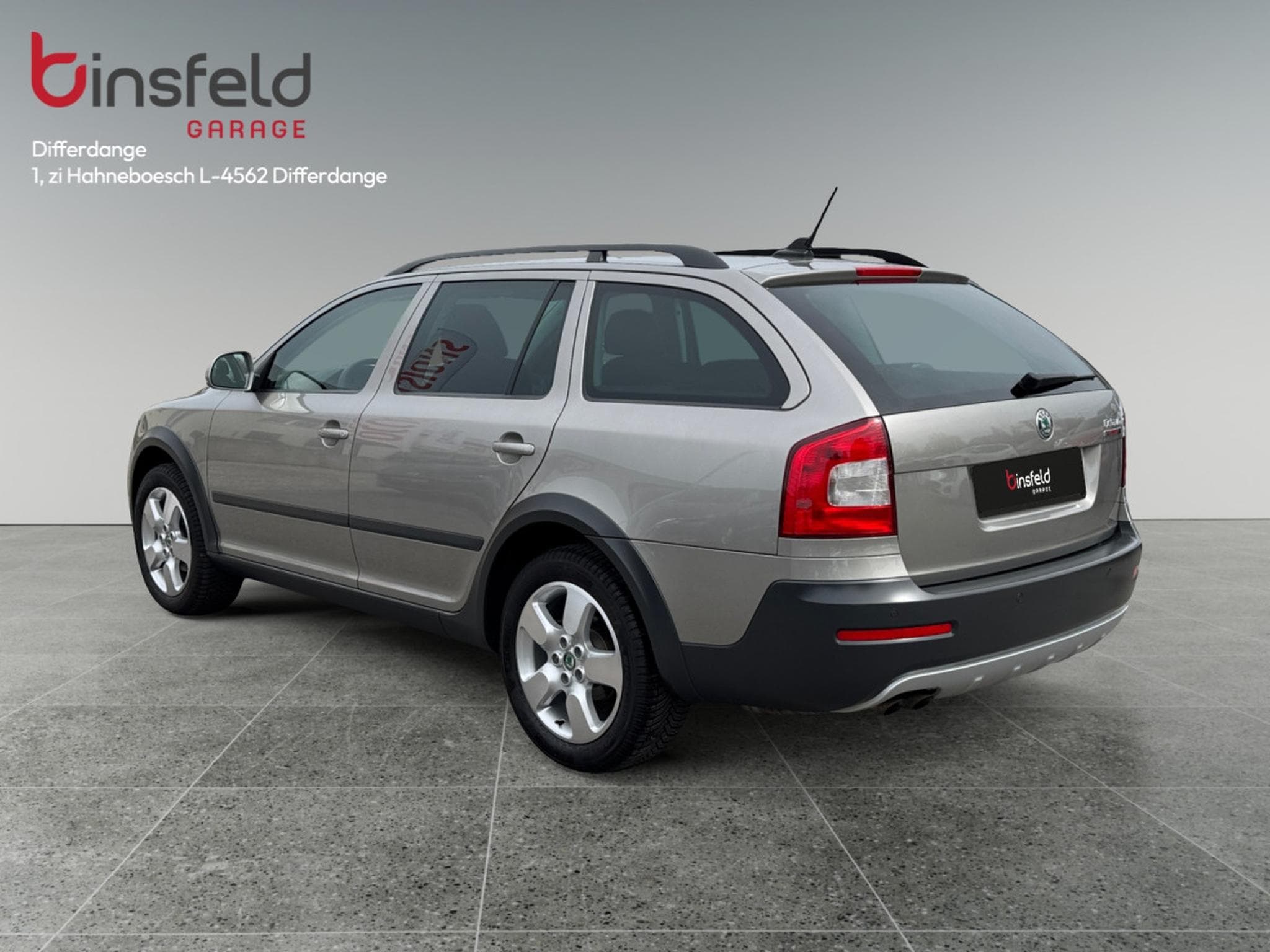 Skoda Octavia 2.0 CR TDi Scout (2012) - Photo 3