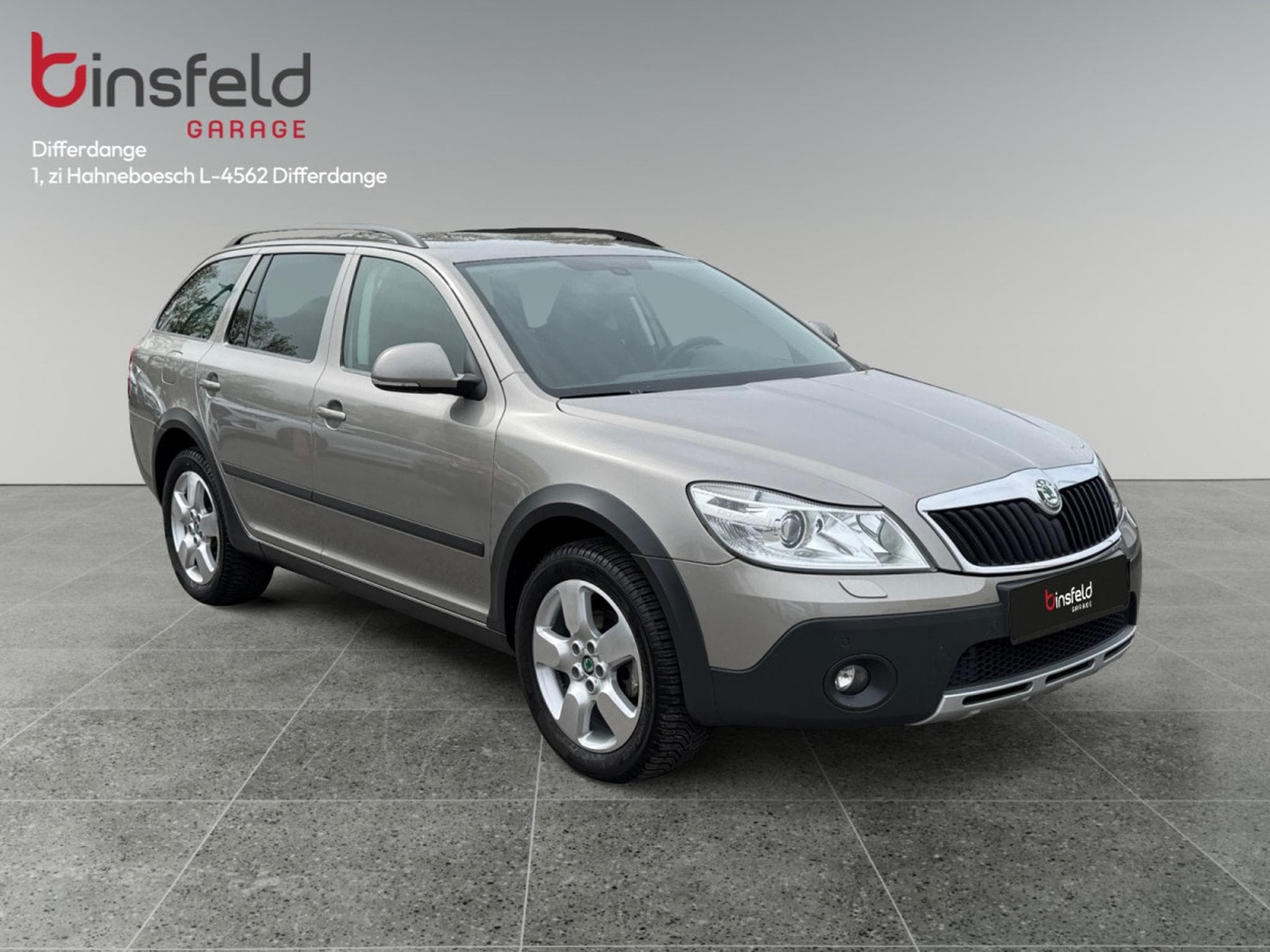 Skoda Octavia 2.0 CR TDi Scout (2012) - Photo 7