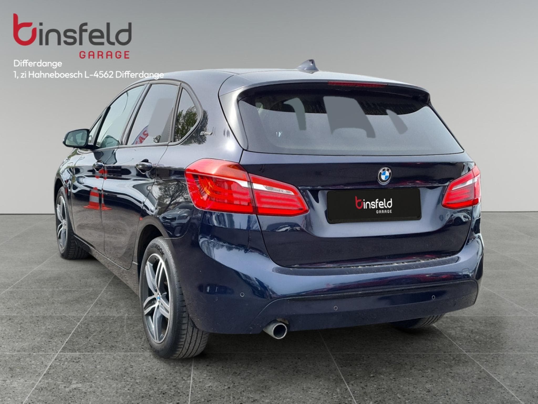 BMW 225 XE 1.5 Auto8 (2017) - Photo 3