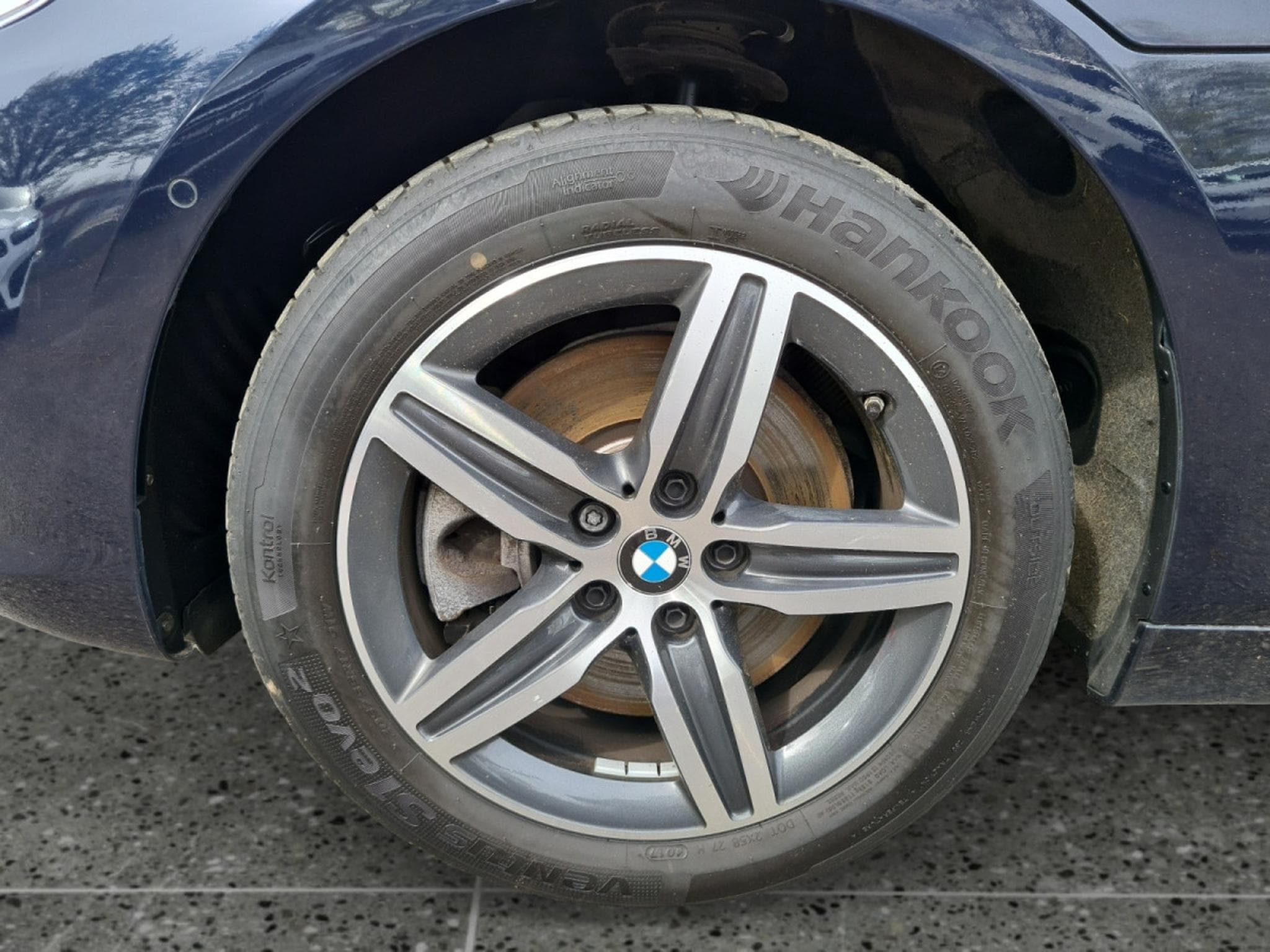 BMW 225 XE 1.5 Auto8 (2017) - Photo 9