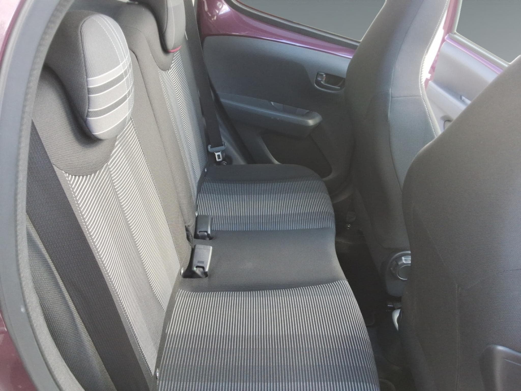 Peugeot 108 ActiveTop 5D MANUAL5 4/5DOORS (2017) - Photo 15