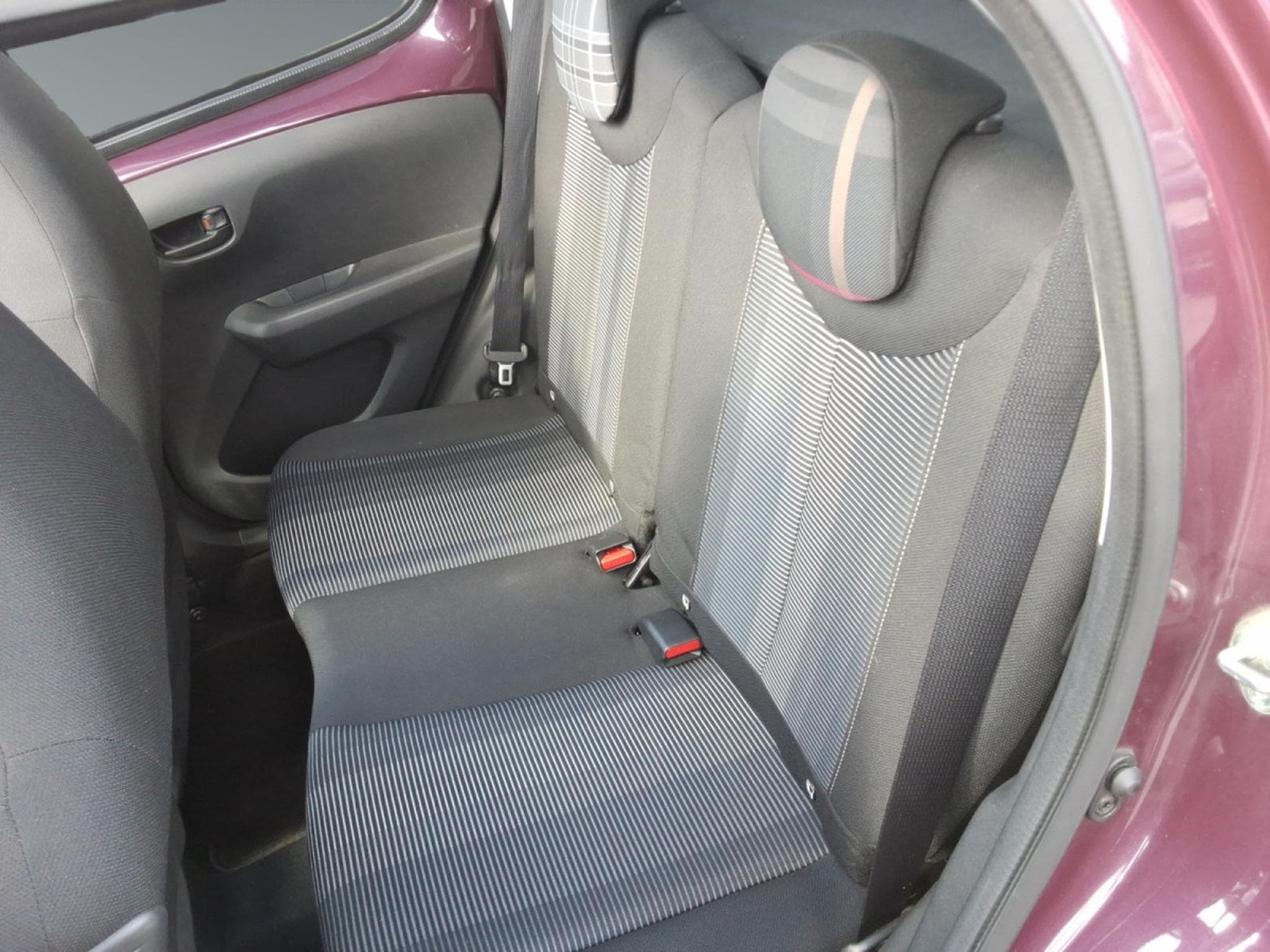 Peugeot 108 ActiveTop 5D MANUAL5 4/5DOORS (2017) - Foto 17