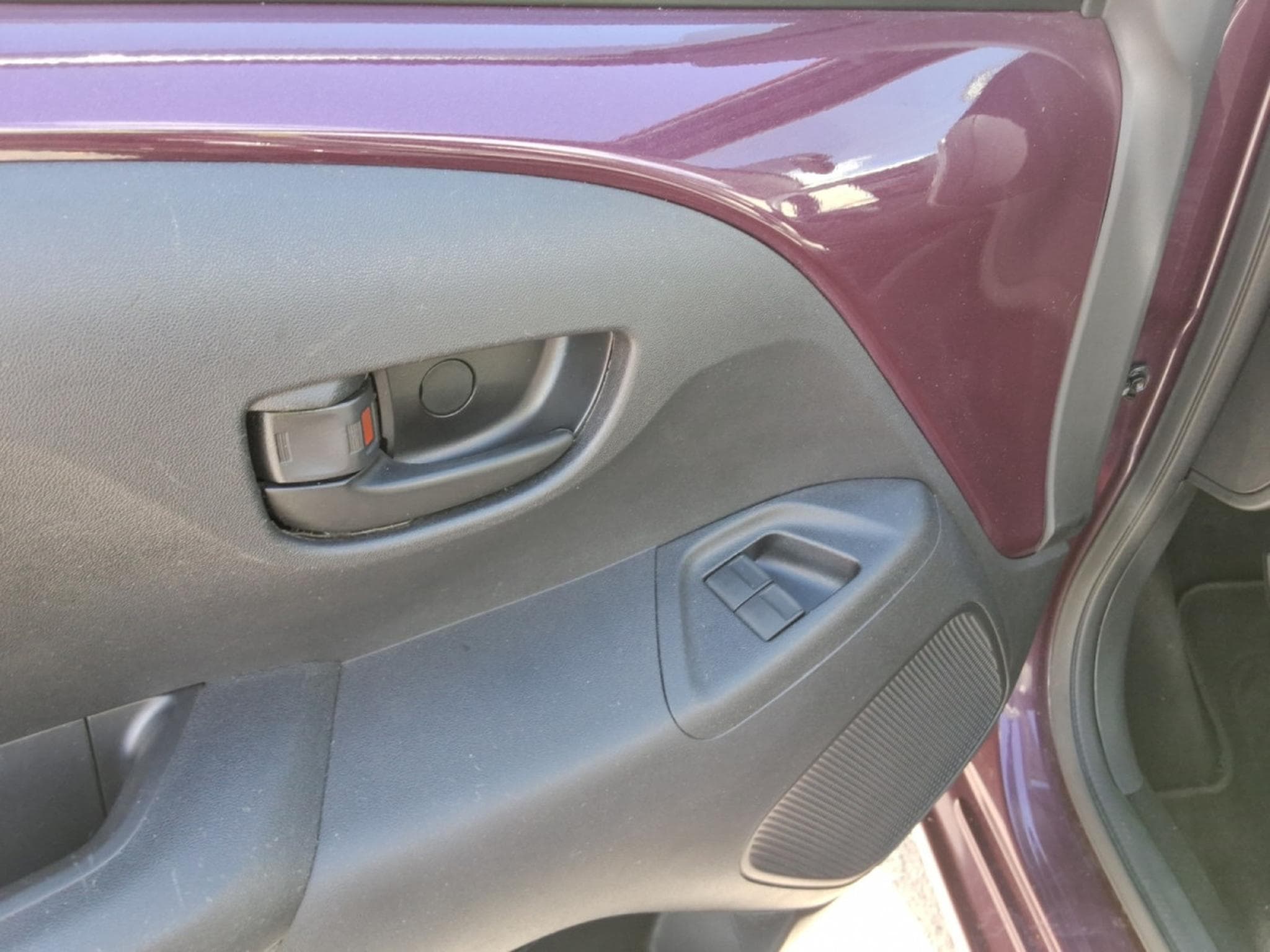 Peugeot 108 ActiveTop 5D MANUAL5 4/5DOORS (2017) - Photo 8