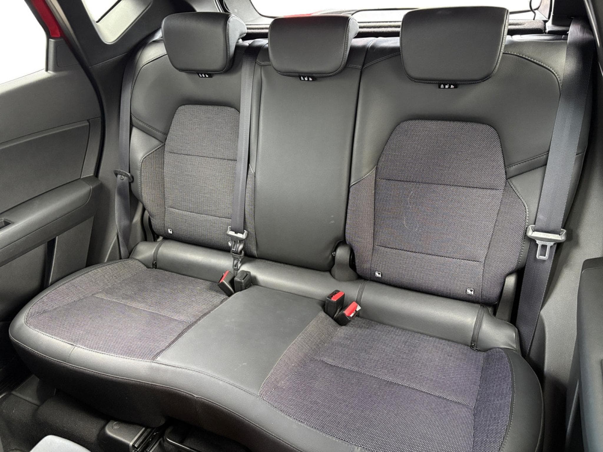 Renault Captur 1.33 Tce Rive Gauche mild hybrid EDC (2023) - Photo 10