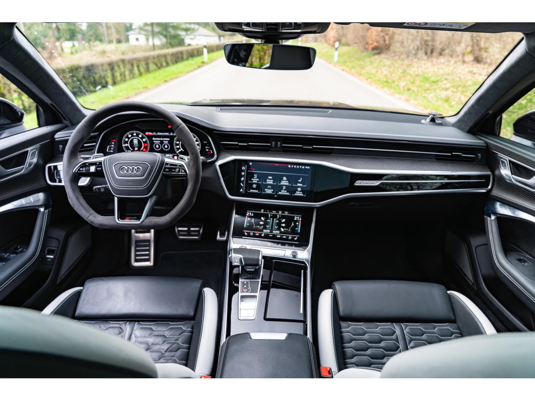 Audi RS6 Avant Performance - Dynamic RS Plus - Céramique - Matrix Las (2024) - Photo 8