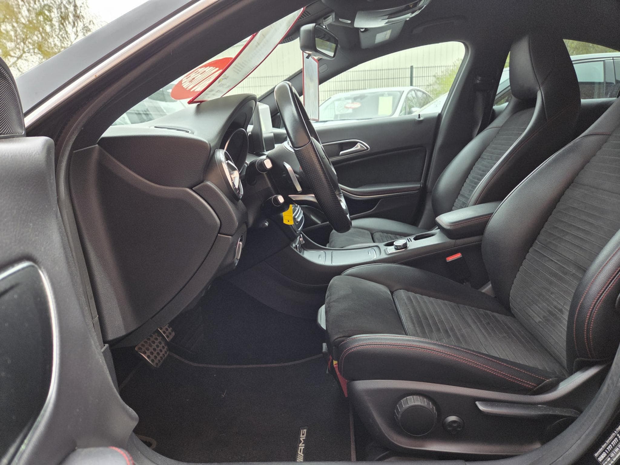 Mercedes CLA 200 D 7G-DCT COUPE AMG-LINE (2019) - Photo 7