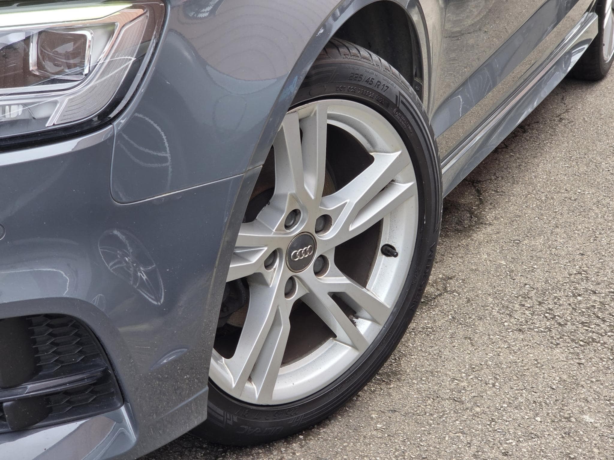 Audi A3 TFSI 116CV LIMOUSINE S-LINE EXT. (2020) - Photo 3