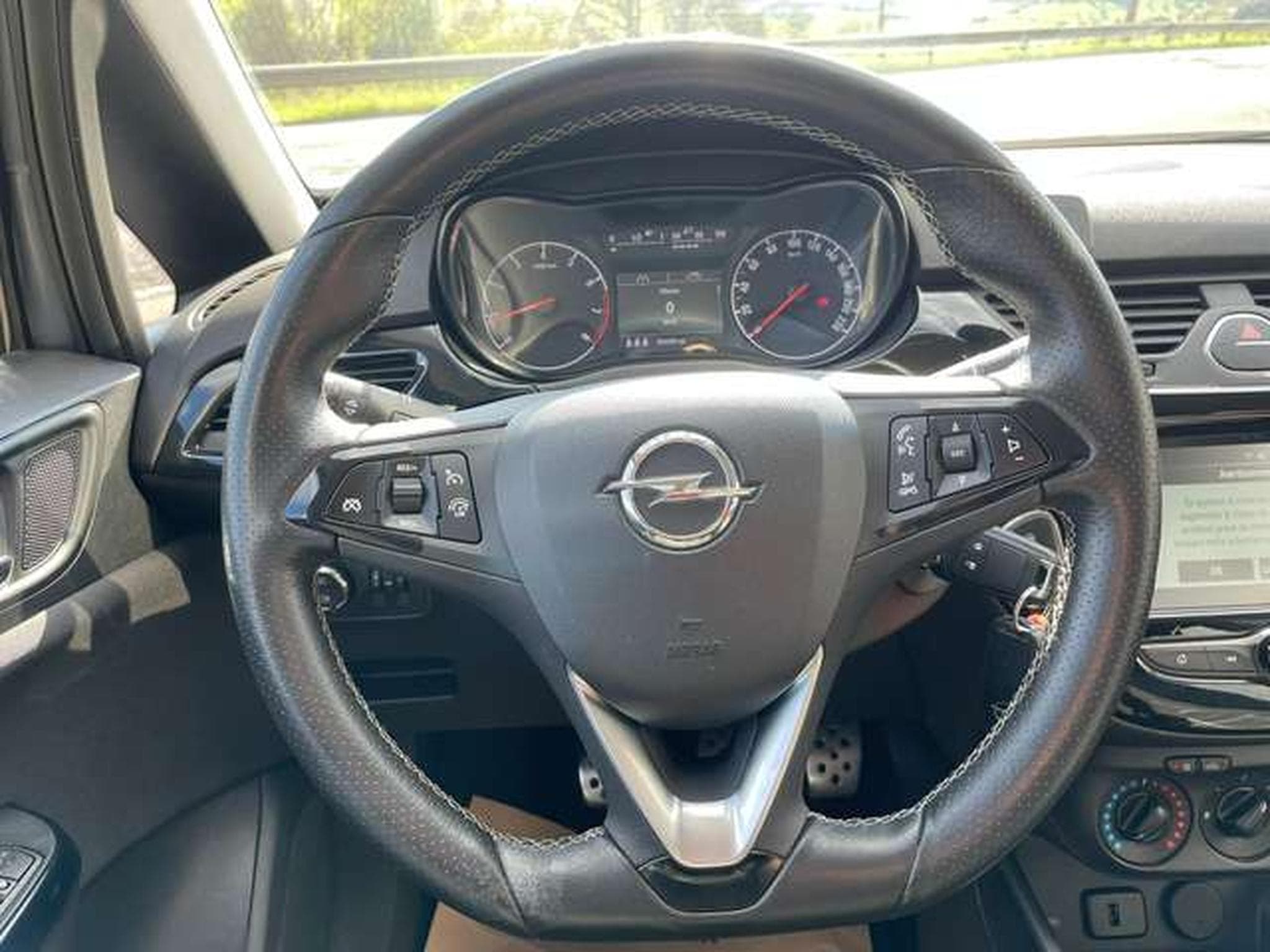 Opel Corsa 1.4 Turbo Start/Stop (2019) - Photo 11