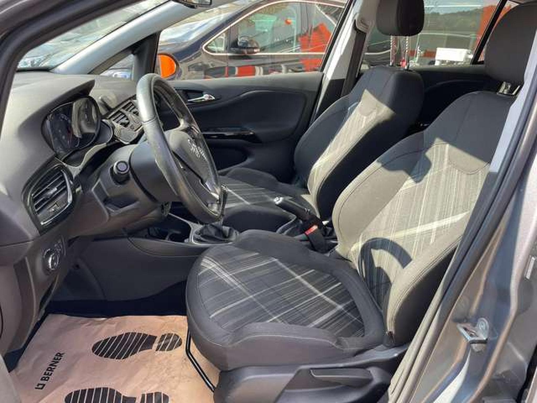 Opel Corsa 1.4 Turbo Start/Stop (2019) - Photo 9