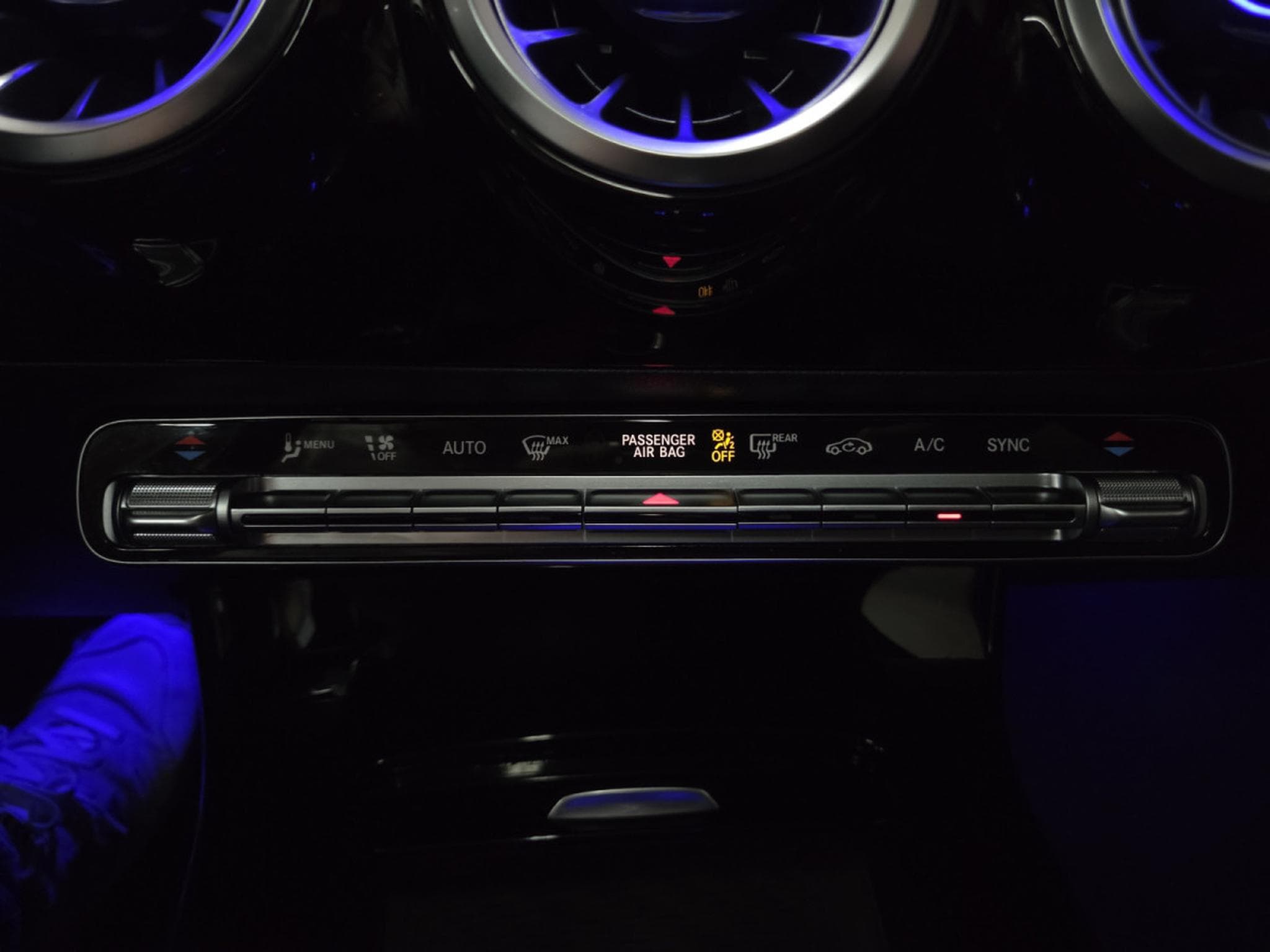 Mercedes A 250 AMG-LINE 7G-DCT (2024) - Photo 20