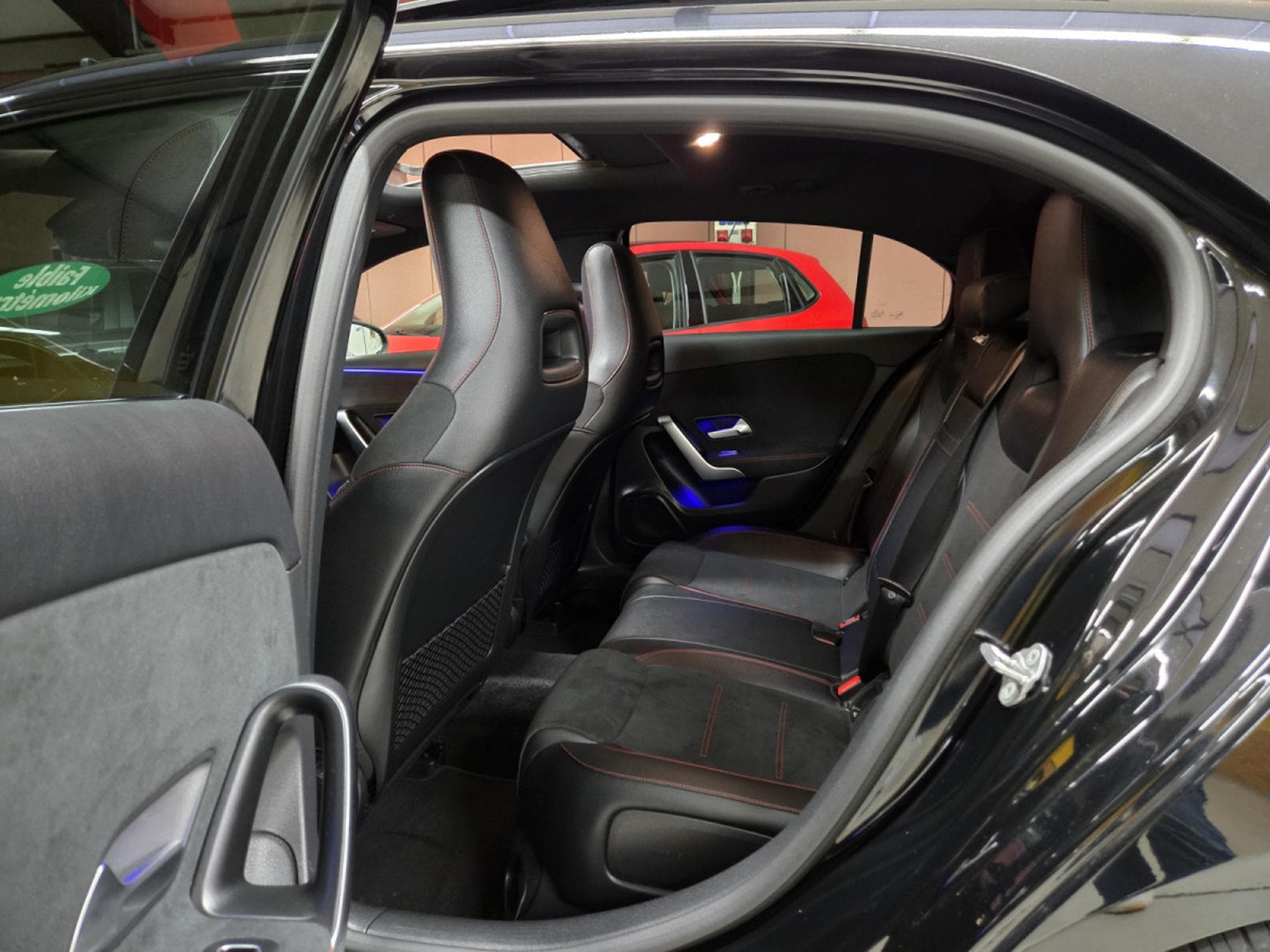 Mercedes A 250 AMG-LINE 7G-DCT (2024) - Photo 22