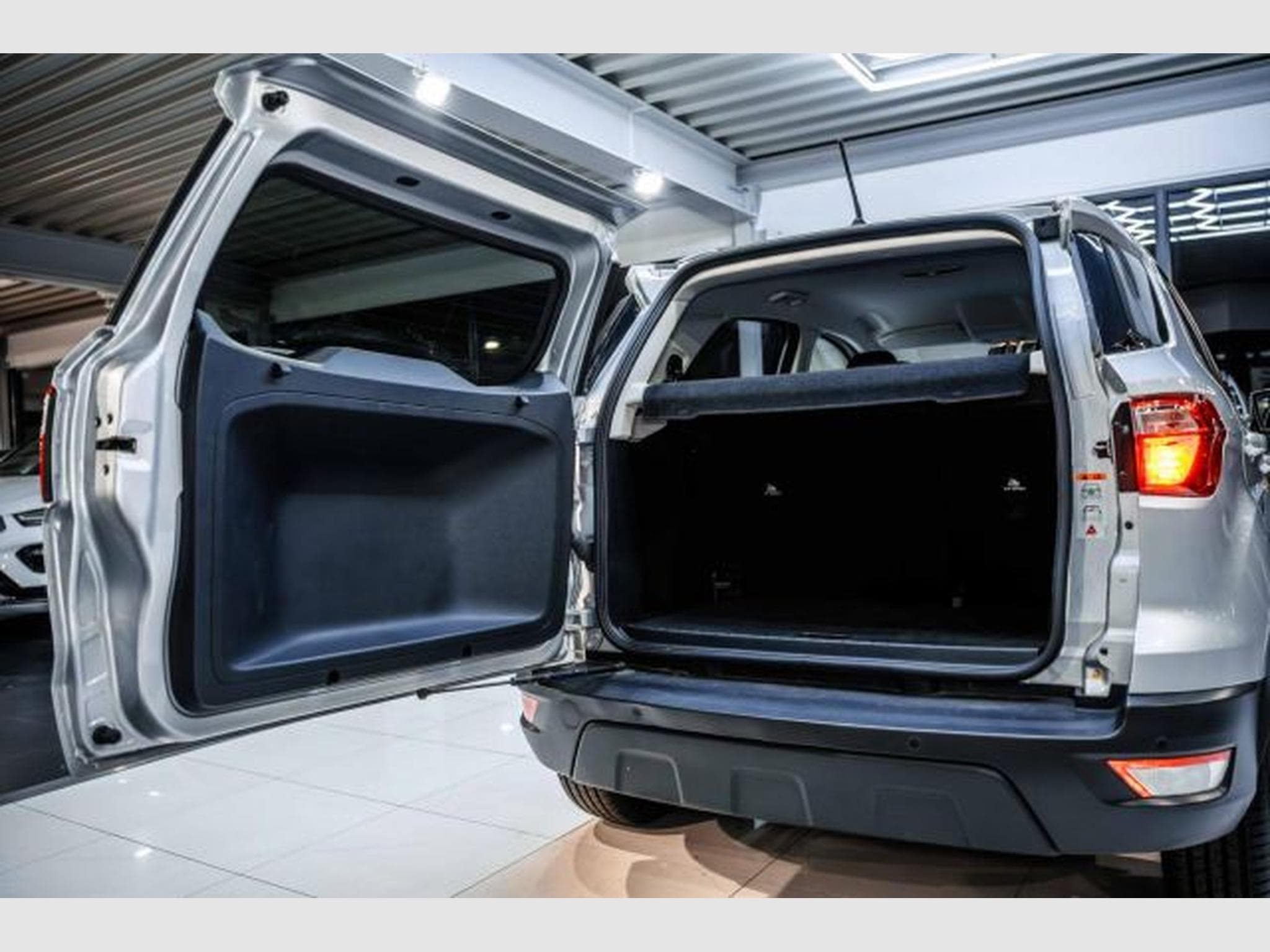 Ford EcoSport EcoSport Cool &amp; Connect LED PDC SHZ Winter-Paket (2020) - Foto 14