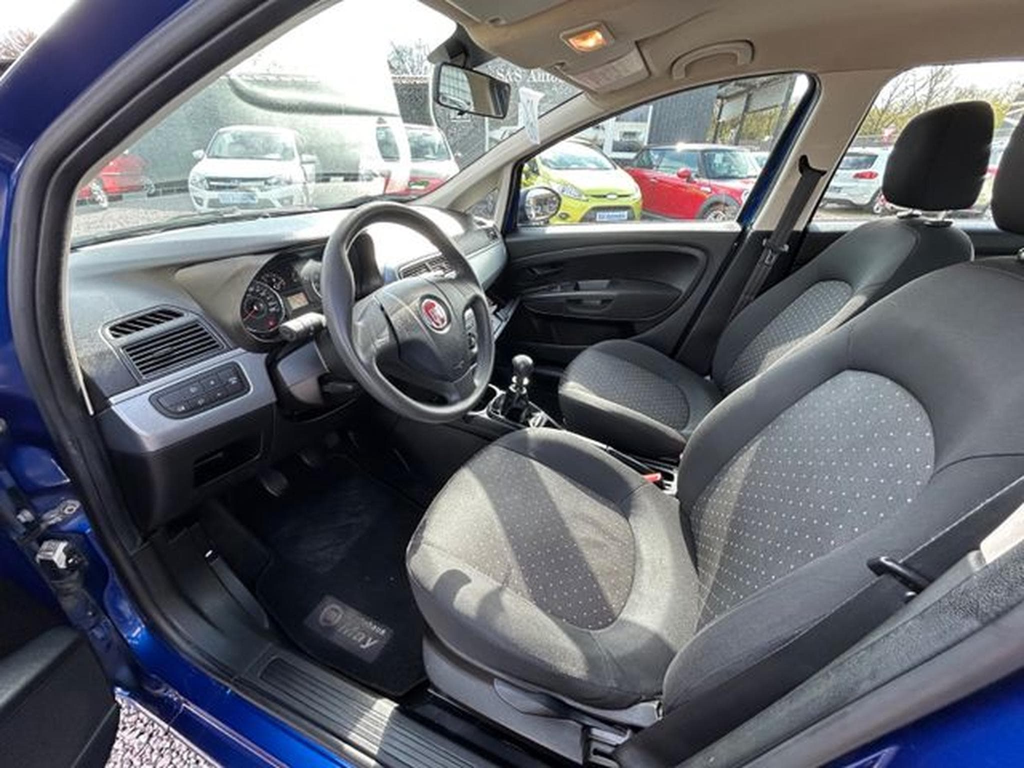 Fiat Grande Punto Grande Punto 1.4 8V Active *Klima* (2009) - Foto 7