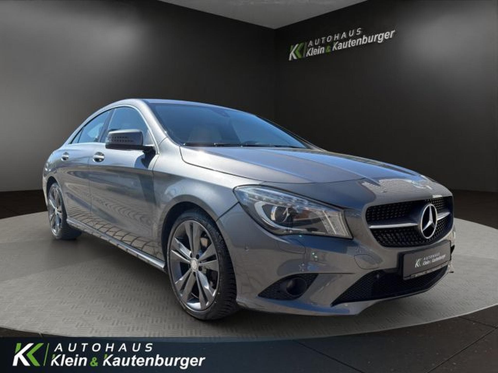 Mercedes CLA 180 CLA 180 Urban +SPORTSITZE+SITZHEIZUNG+AMBIENTE (2015) - Photo 3