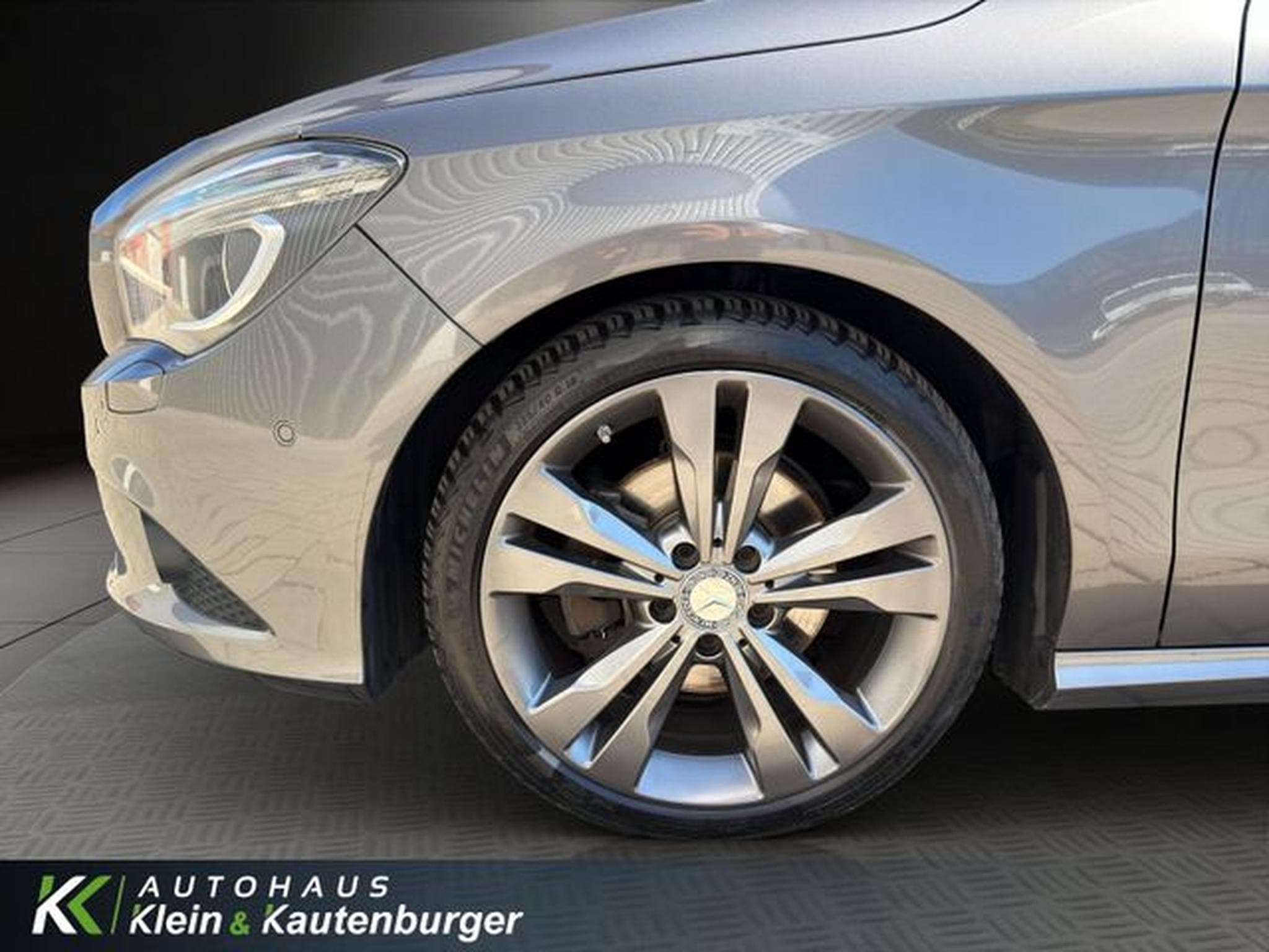 Mercedes CLA 180 CLA 180 Urban +SPORTSITZE+SITZHEIZUNG+AMBIENTE (2015) - Photo 9