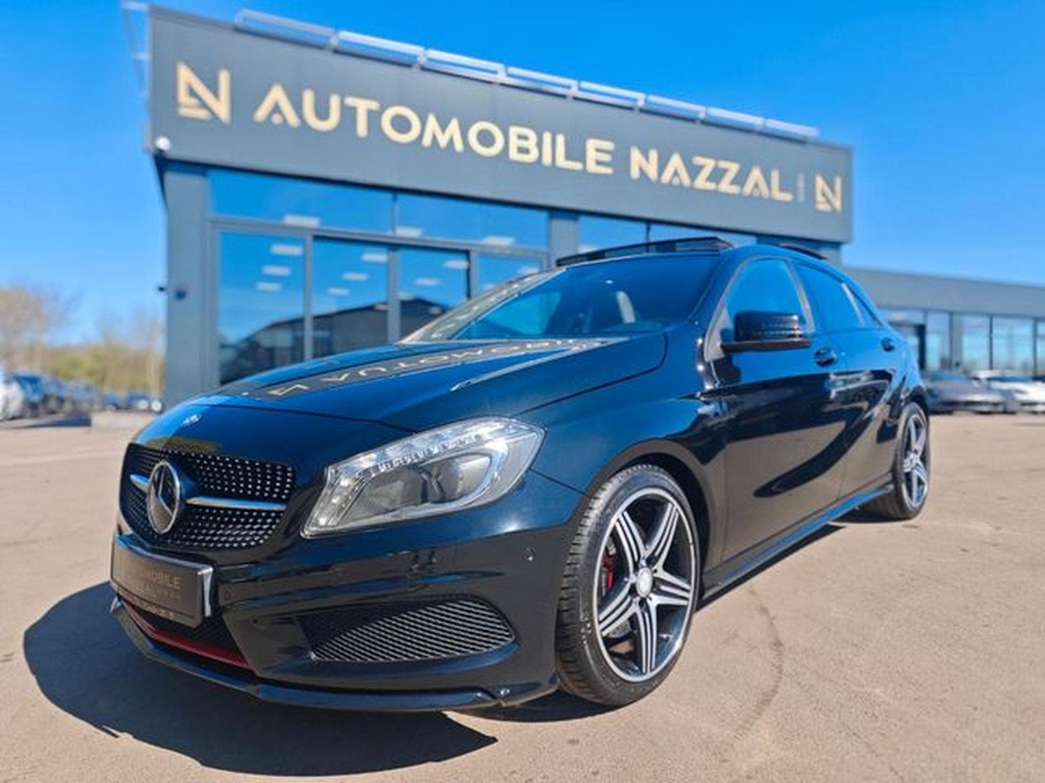 Mercedes A 250 A 250 AUT. AMG-LINE*HARMAN&amp;KARDON*PANORAMA* (2015) - Photo 2
