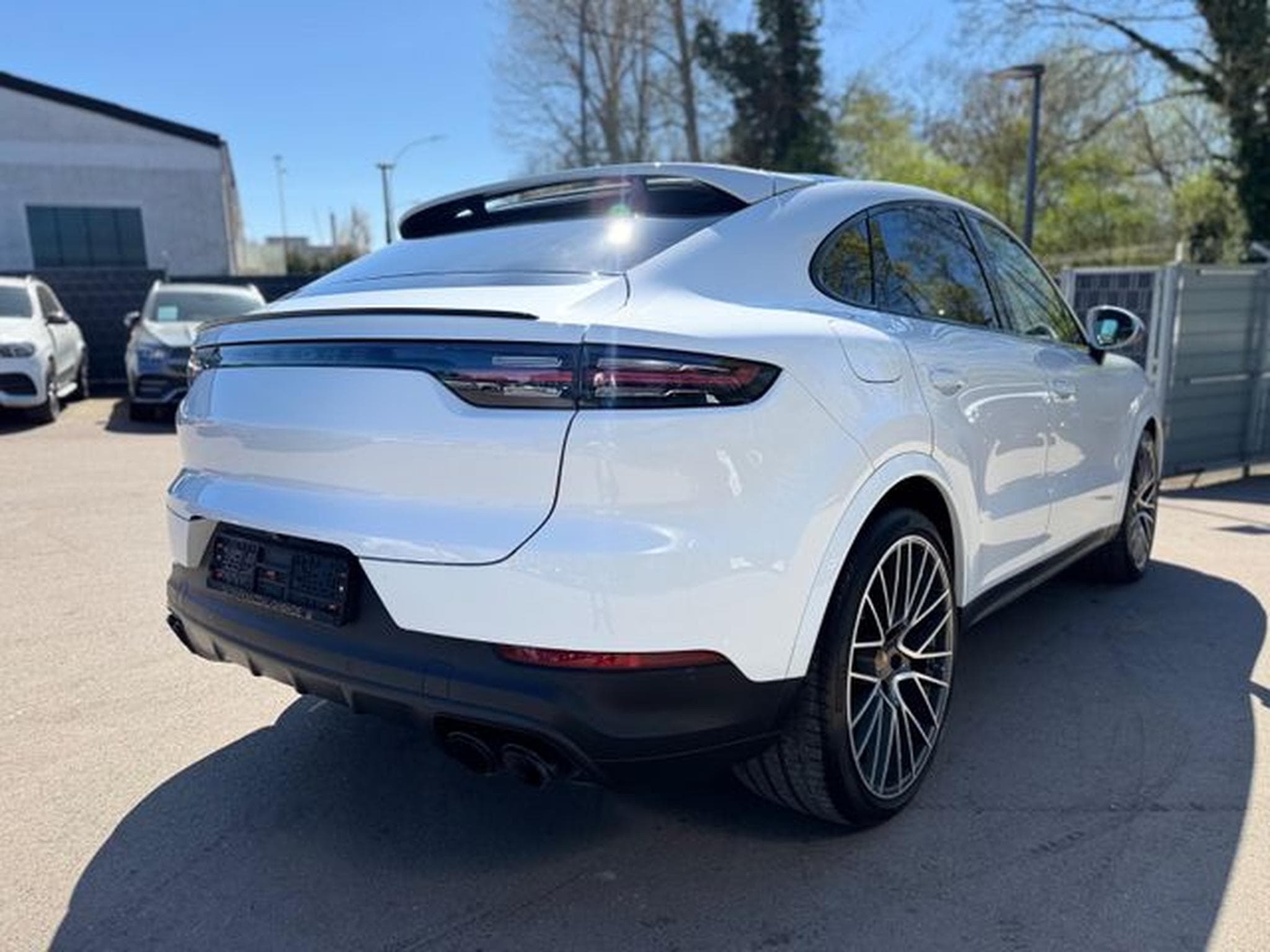 Porsche Cayenne CAYENNE COUPE S*PASM*CHRON*BOSE*PANO*MATRIX*22.Z (2020) - Foto 10