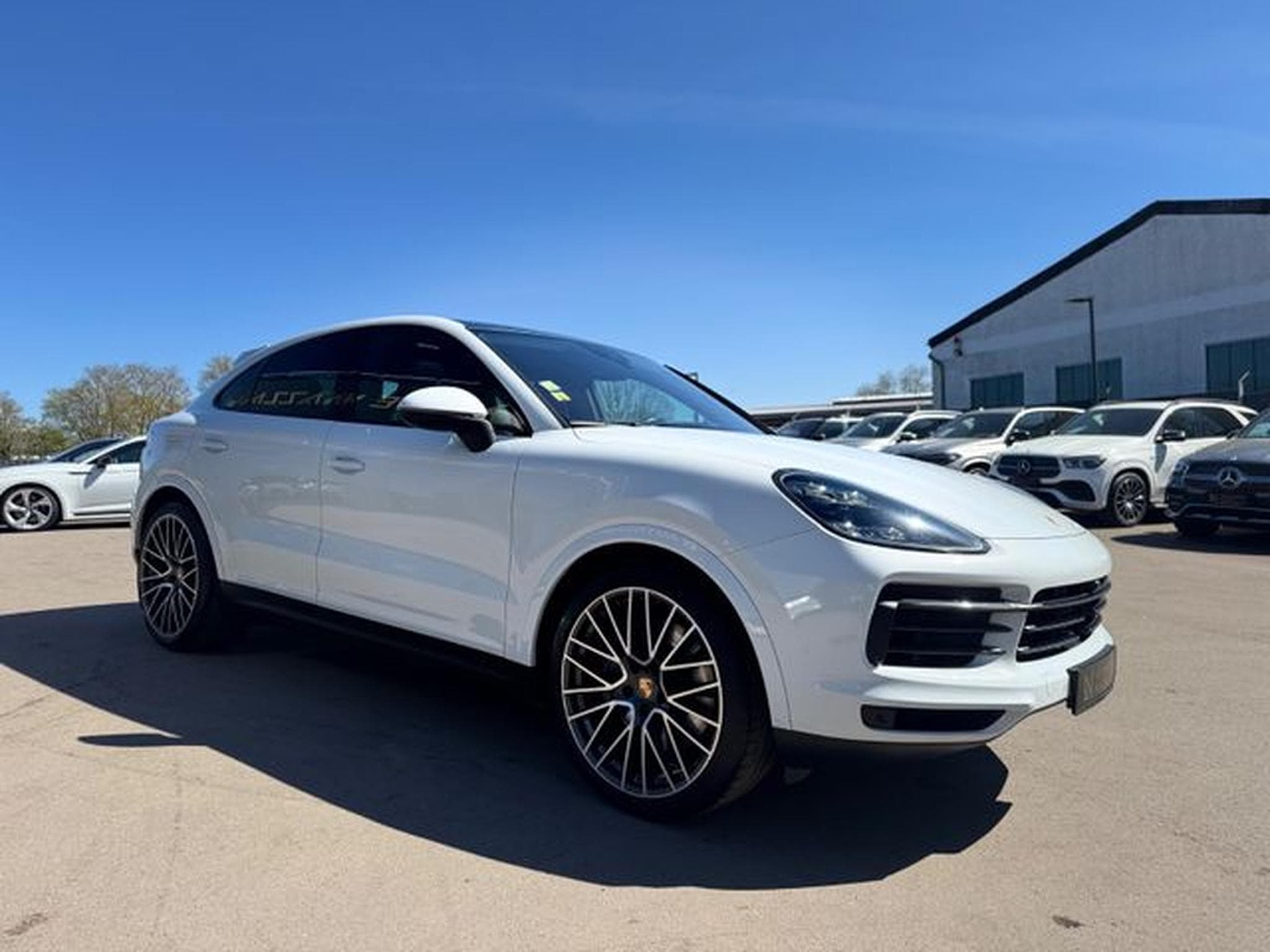 Porsche Cayenne CAYENNE COUPE S*PASM*CHRON*BOSE*PANO*MATRIX*22.Z (2020) - Foto 4