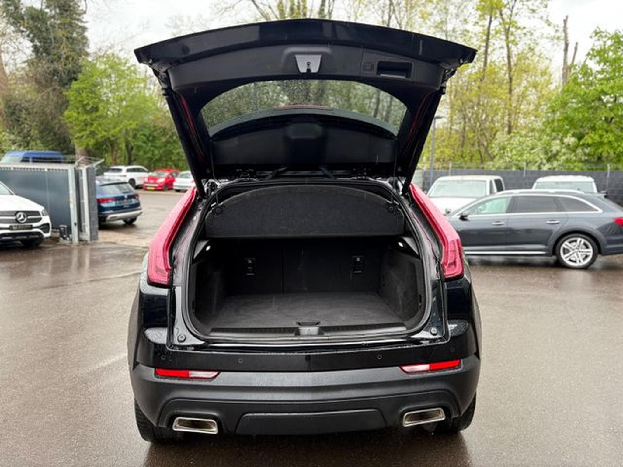 Cadillac XT4 XT4 LUXURY AWD *1. HAND*AUT*GARANTIE*BOSE*LED* (2023) - Foto 9