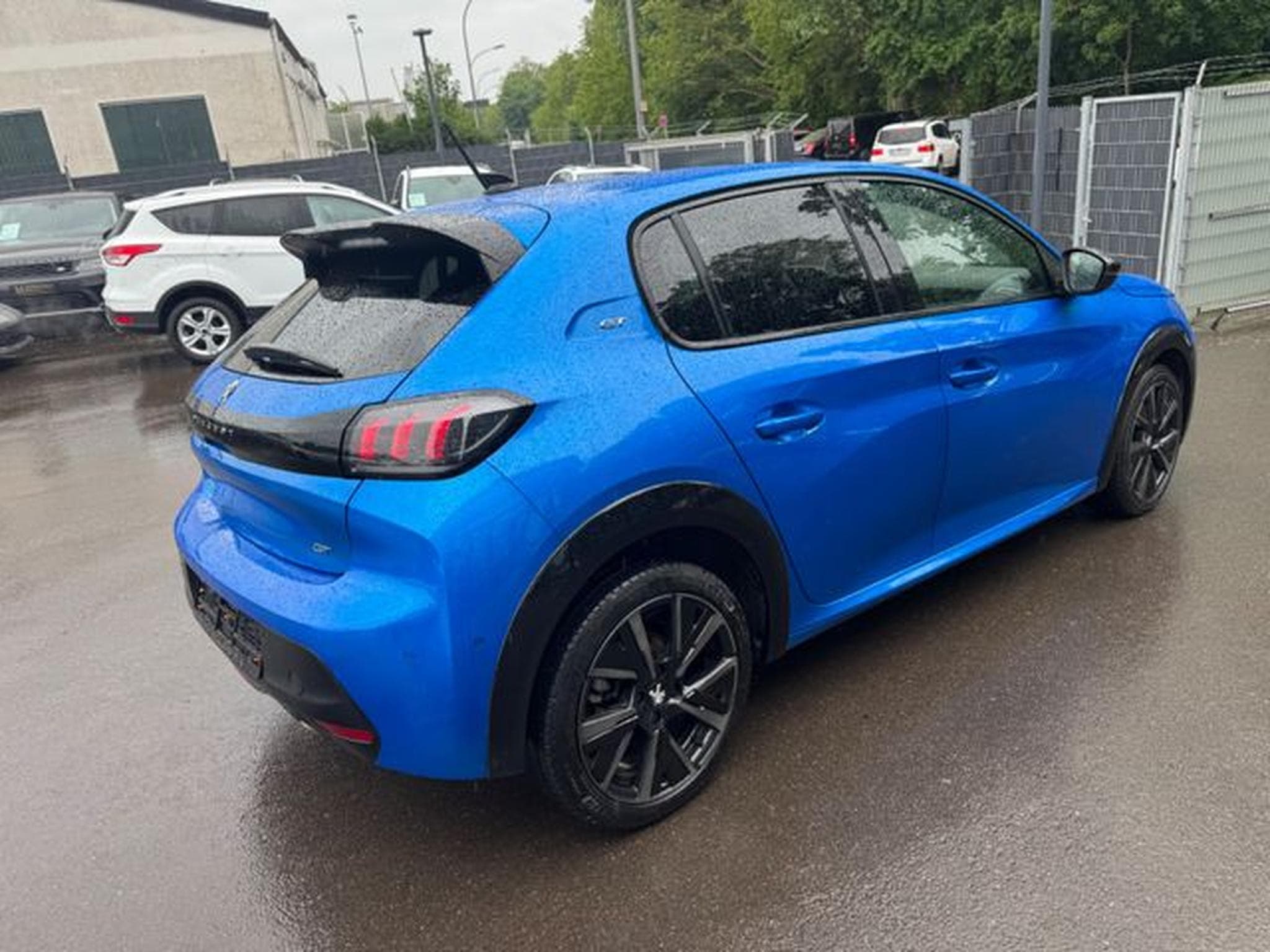 Peugeot 208 208 GT LINE *AUT*LED*NAVI*SHZ*VIRTUELL*ALU* (2024) - Foto 6