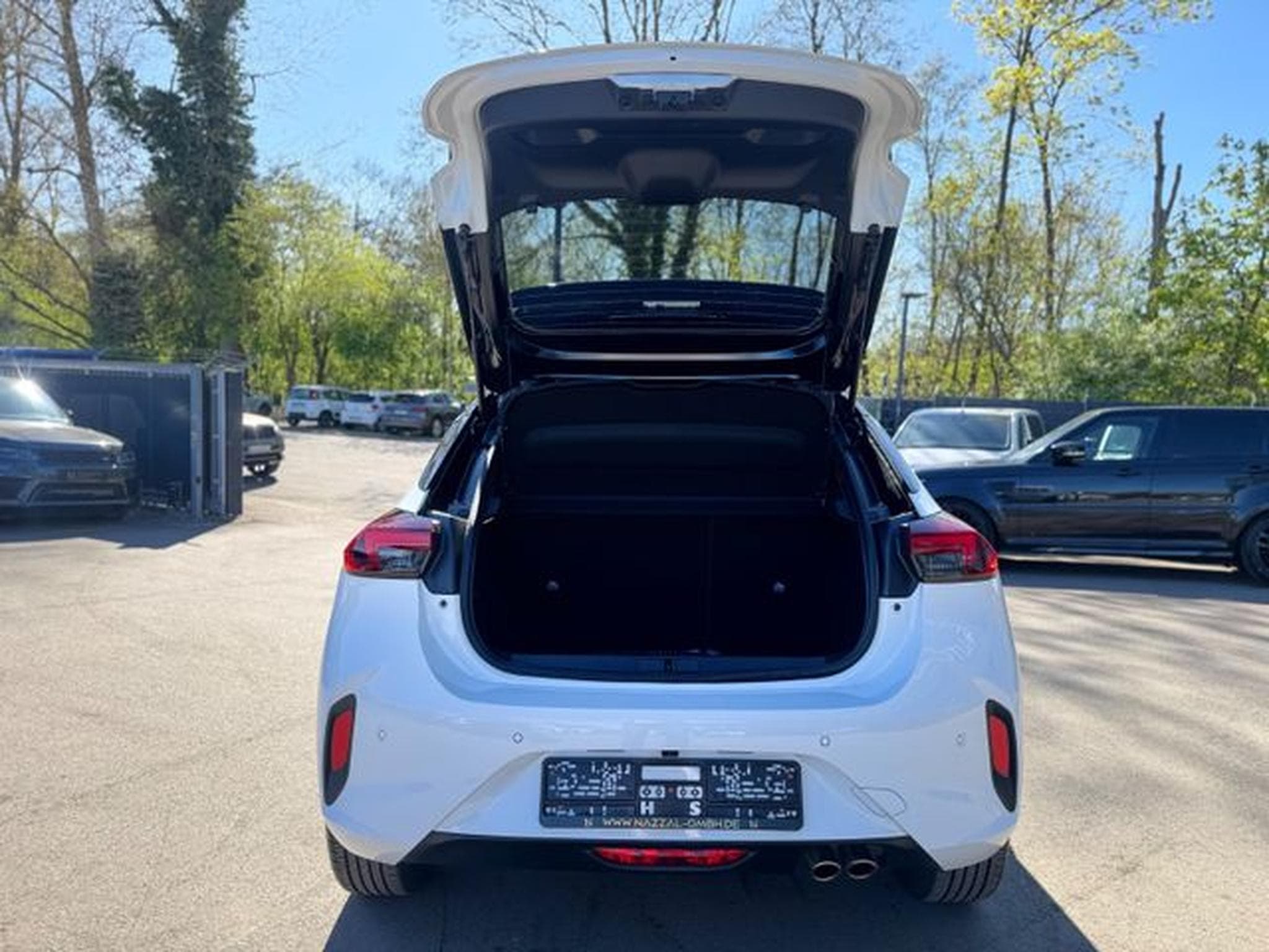 Opel Corsa CORSA F GS LINE *AUT*NAVI*TEILLEDER*PANO* (2023) - Photo 8