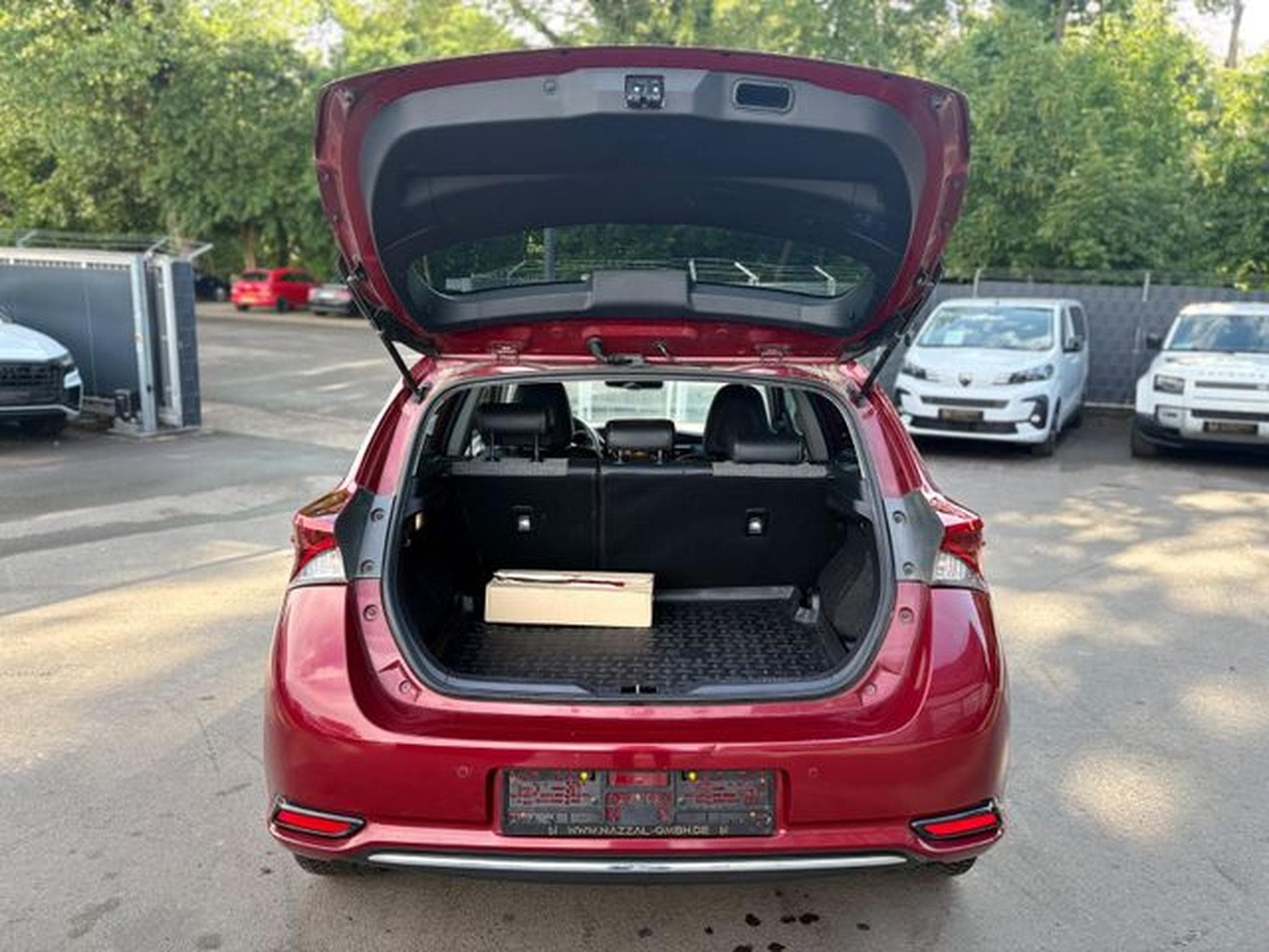 Toyota Auris AURIS EDITION-S *AUT*NAVI*LED*SHZ*ALU*TEILLEDER* (2017) - Photo 9