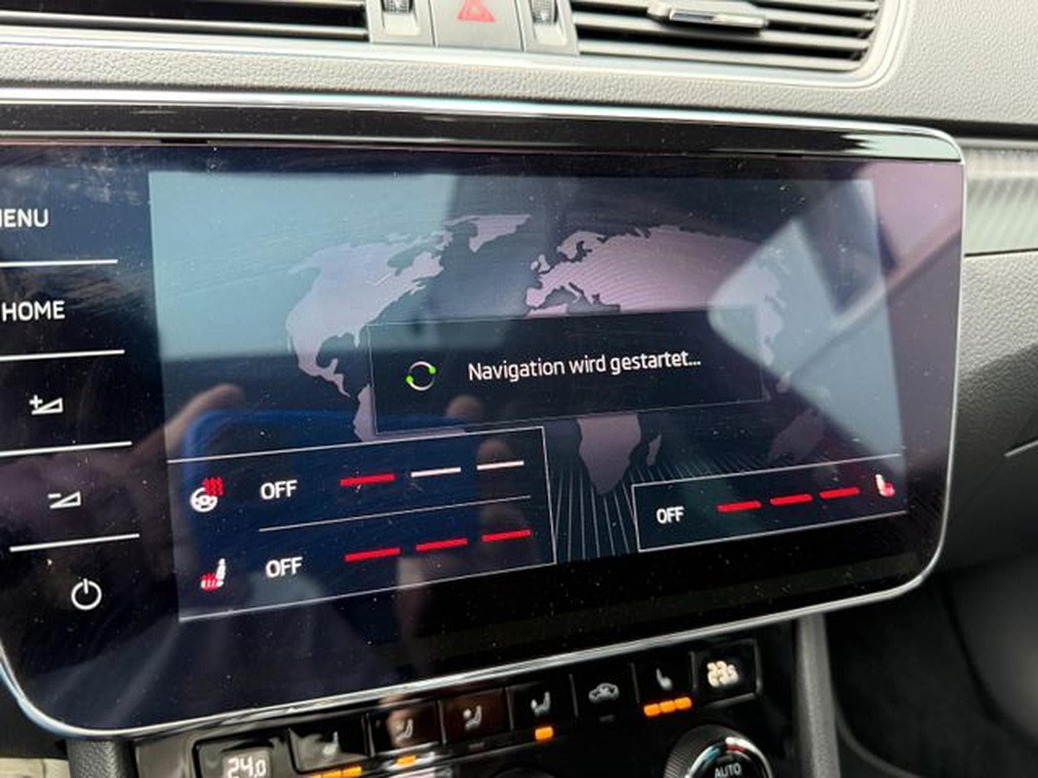 Skoda Superb Superb 2.0TSI Sportline 4x4 Pano 19" AHK Canton (2020) - Photo 8