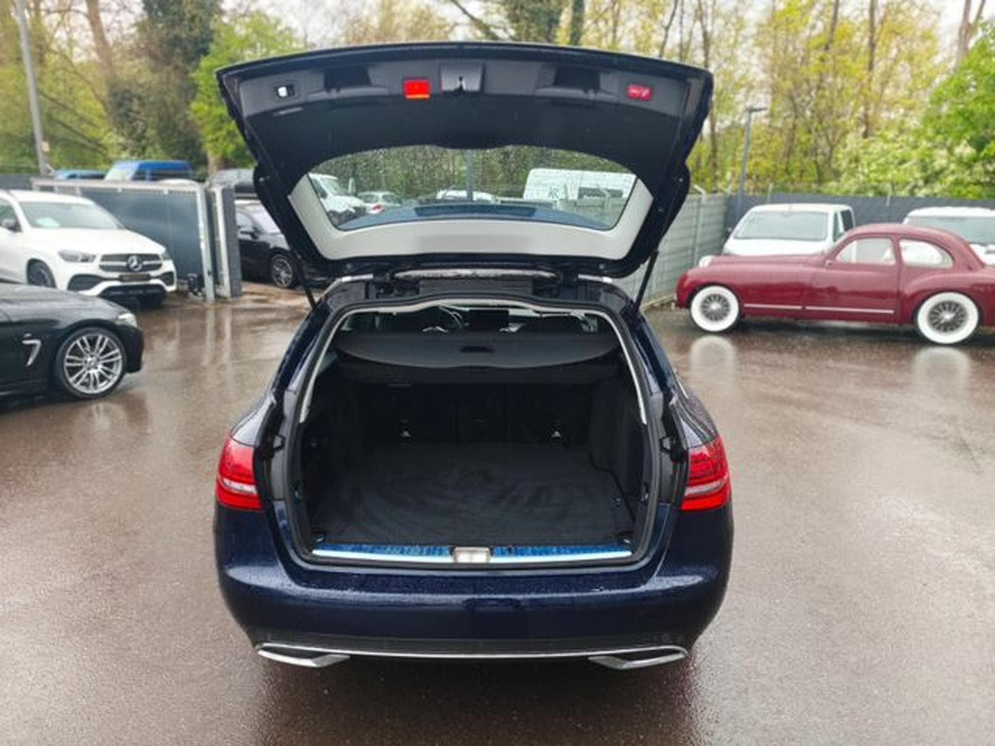 Mercedes C 200 C 200 T-MODELL AVANTGARDE *LED*KAM*AHK*FACELIFT* (2019) - Foto 9