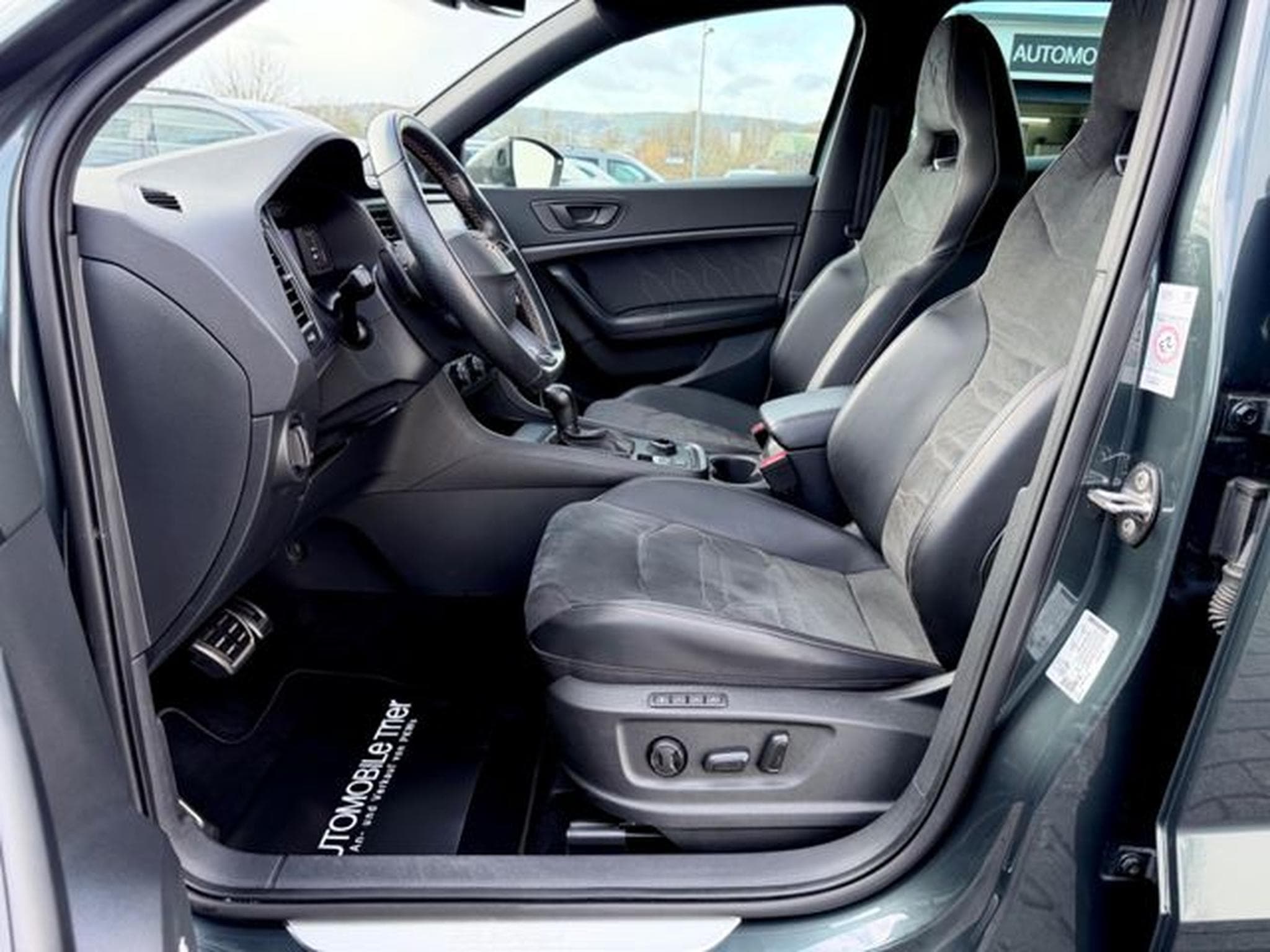 Cupra Ateca Ateca 2.0 TSI DSG 4Drive /NAVI/LED/ACC/360°CAM/ (2022) - Foto 9