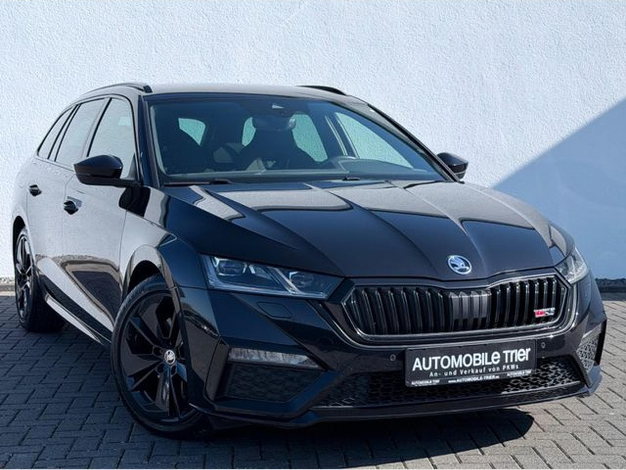 Skoda Octavia Octavia Combi RS 2.0 TDI DSG 4x4 /LED/ACC/AHK/ (2021) - Photo 3