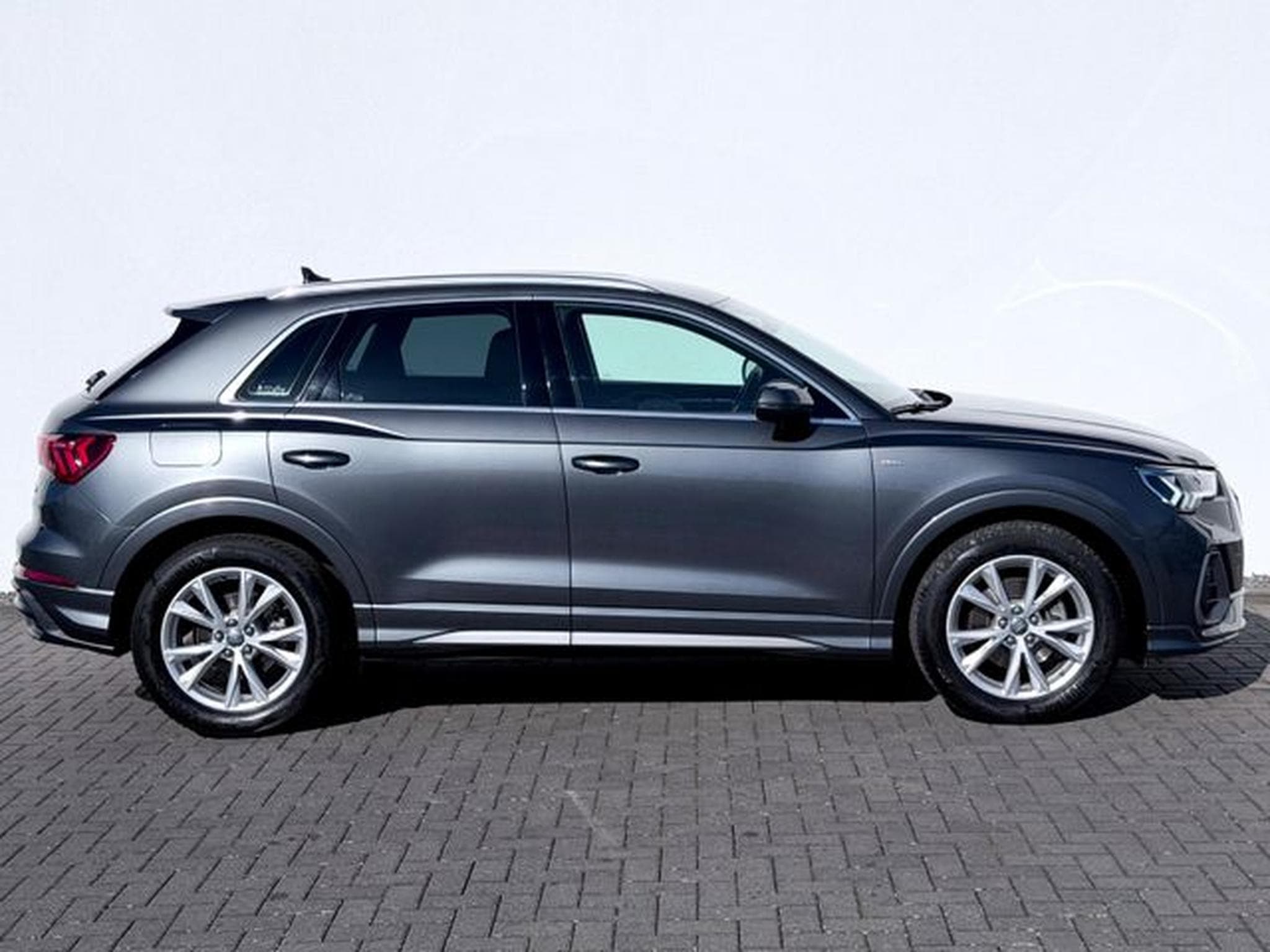 Audi Q3 Q3 35 TFSI S line /LED/CAM/ACC/GARANTIE/APP/ (2020) - Photo 4