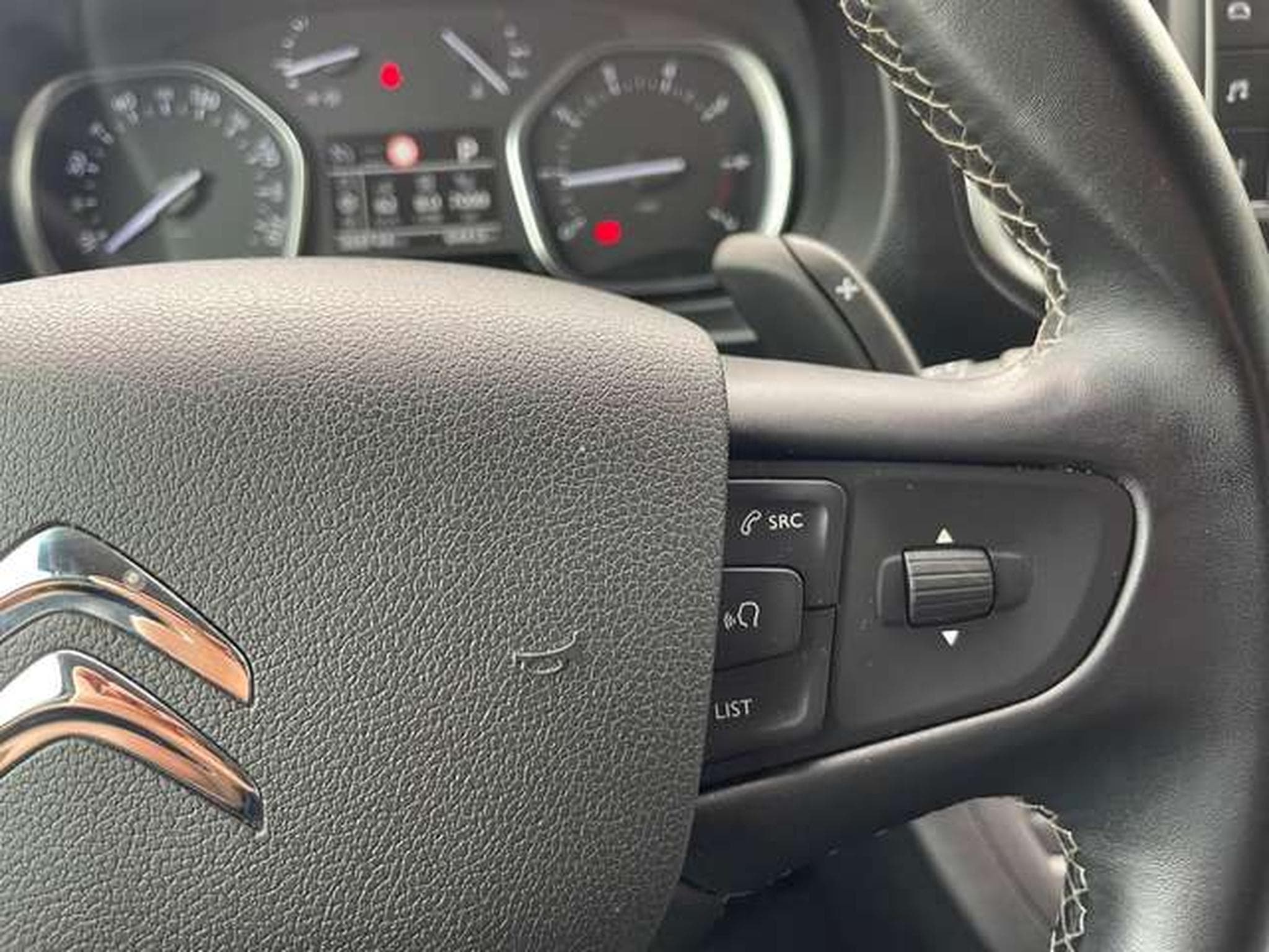 Citroen Spacetourer Jumpy XL 180 EAT8-JUSQU'A 48 MOIS DE GARANTIE (2020) - Foto 16